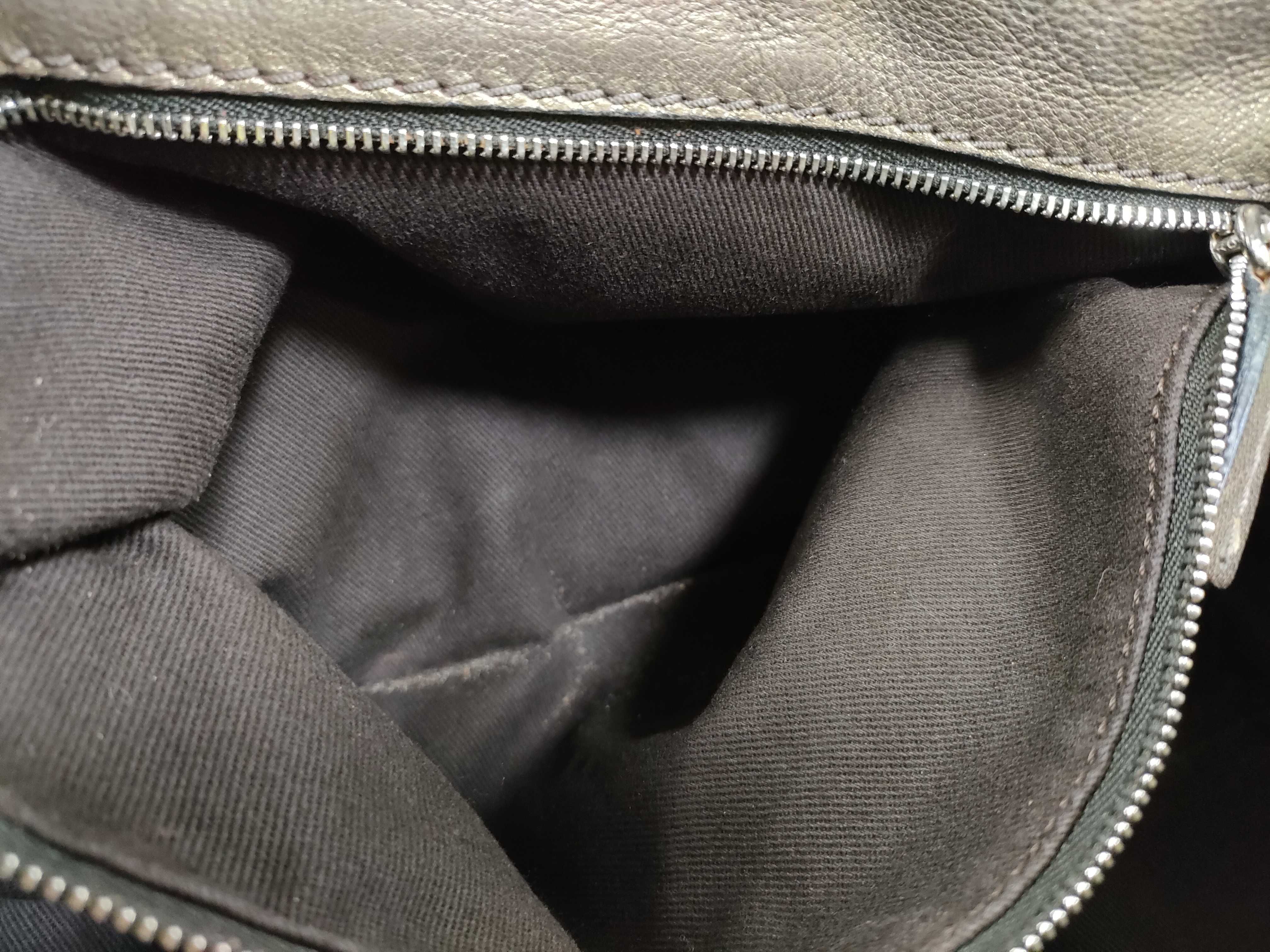 Paddington leather handbag, brown, with stains. — view 11