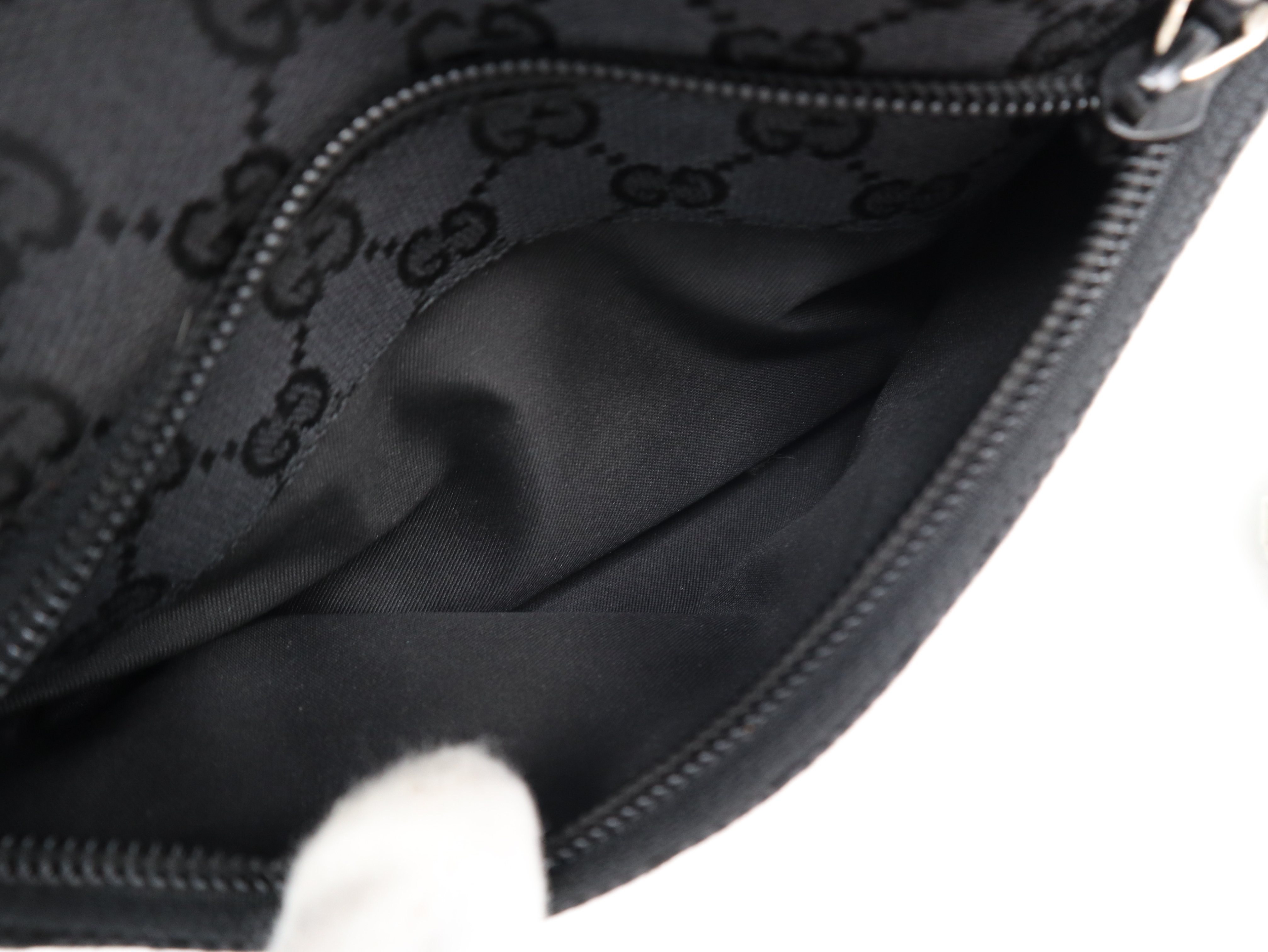 002・1079GG Canvas Leather Canvas Black Handbag with Dust Bag — view 12