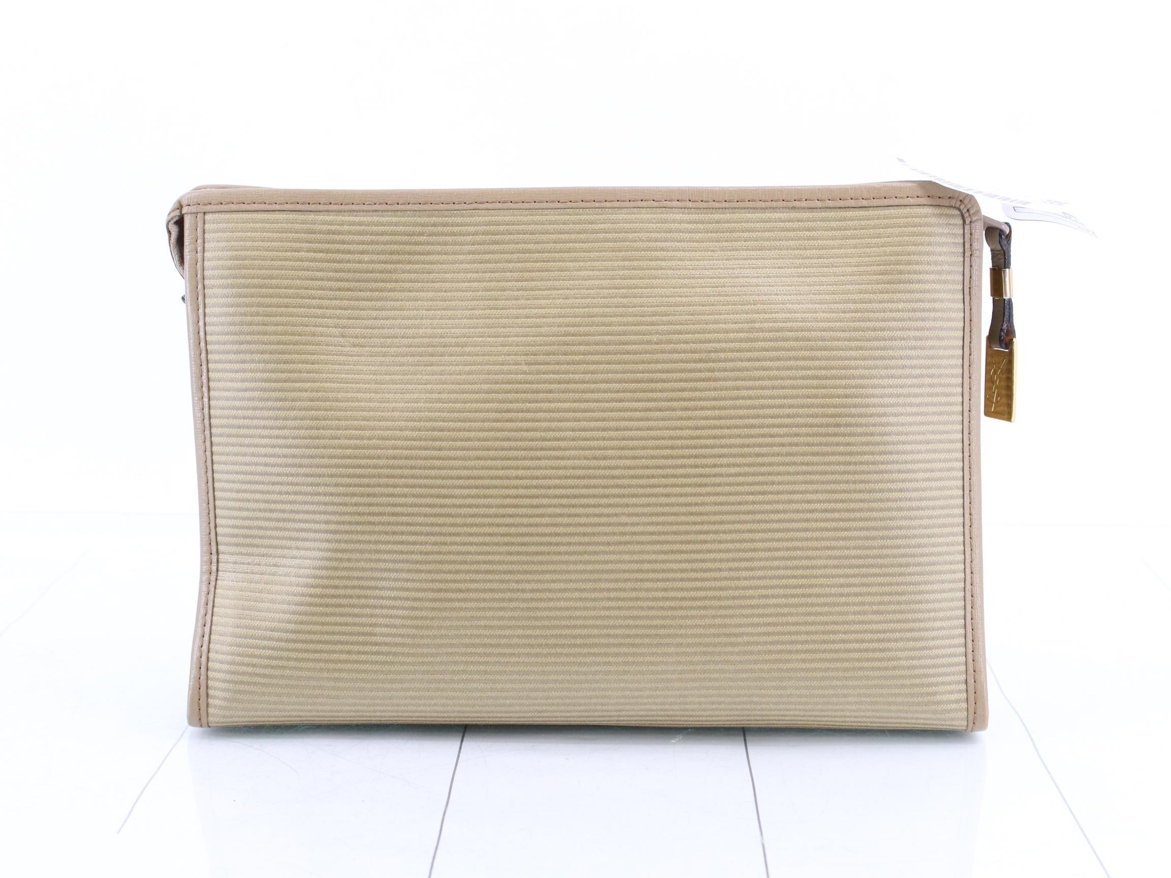 clutch bag — view 2