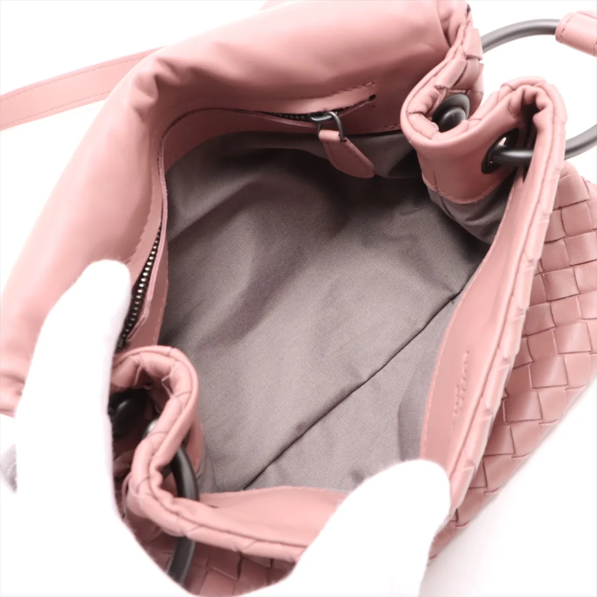 Intrecciato Leather Shoulder Bag Pink — view 6