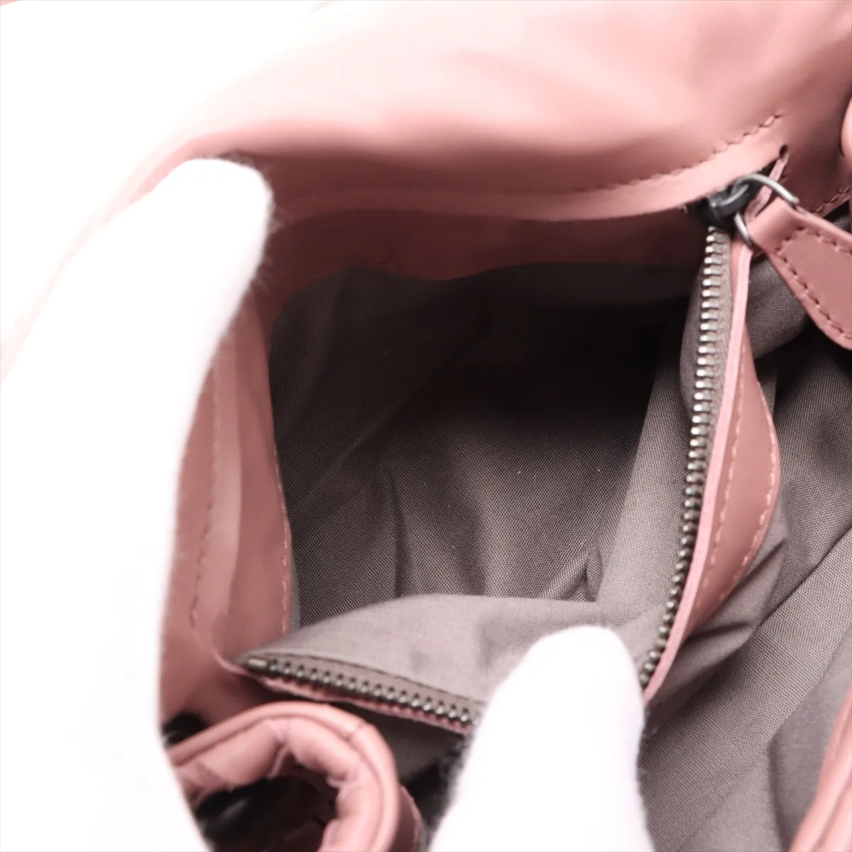Intrecciato Leather Shoulder Bag Pink — view 7