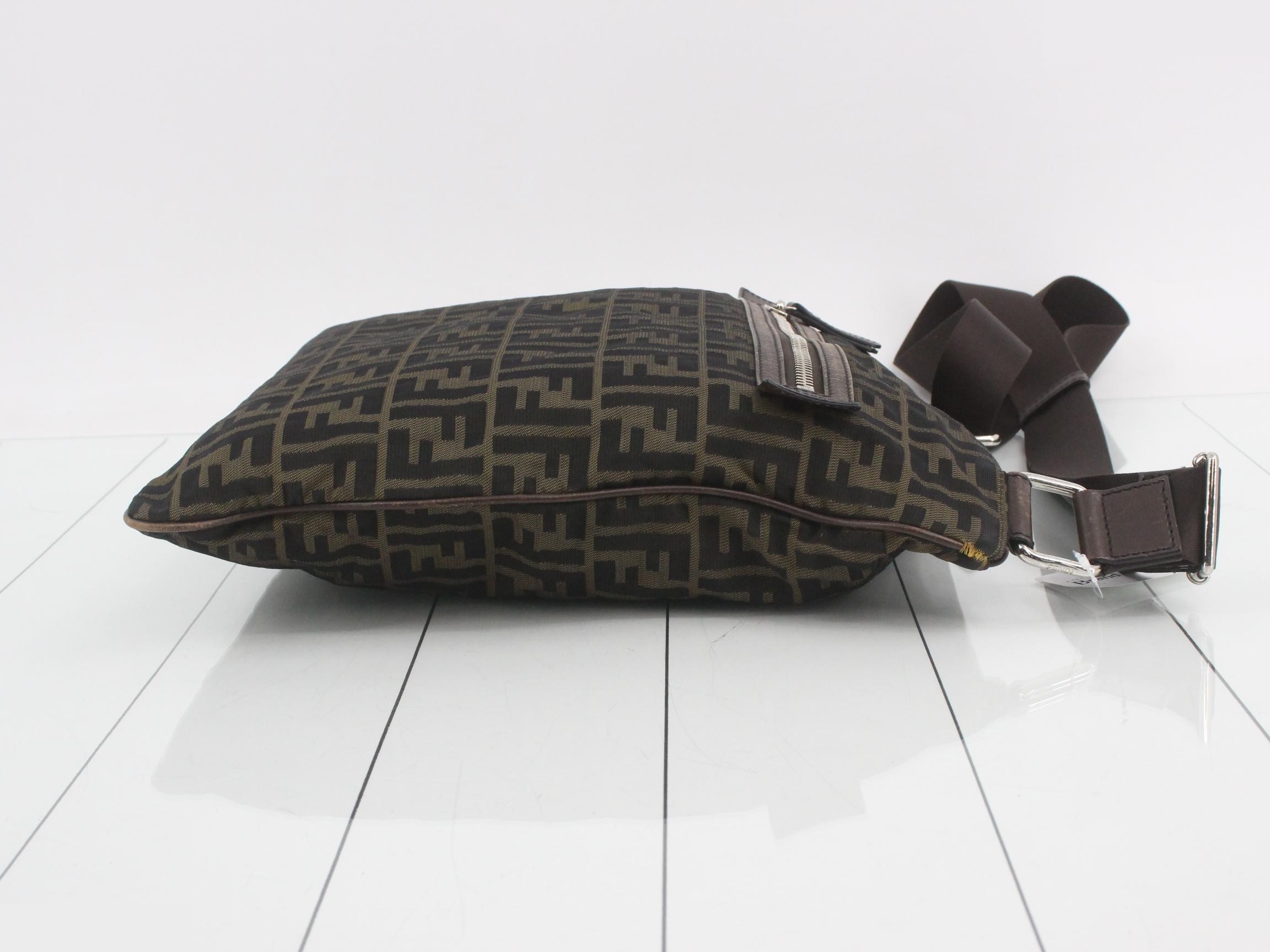 Zucca Canvas Shoulder Bag — view 3