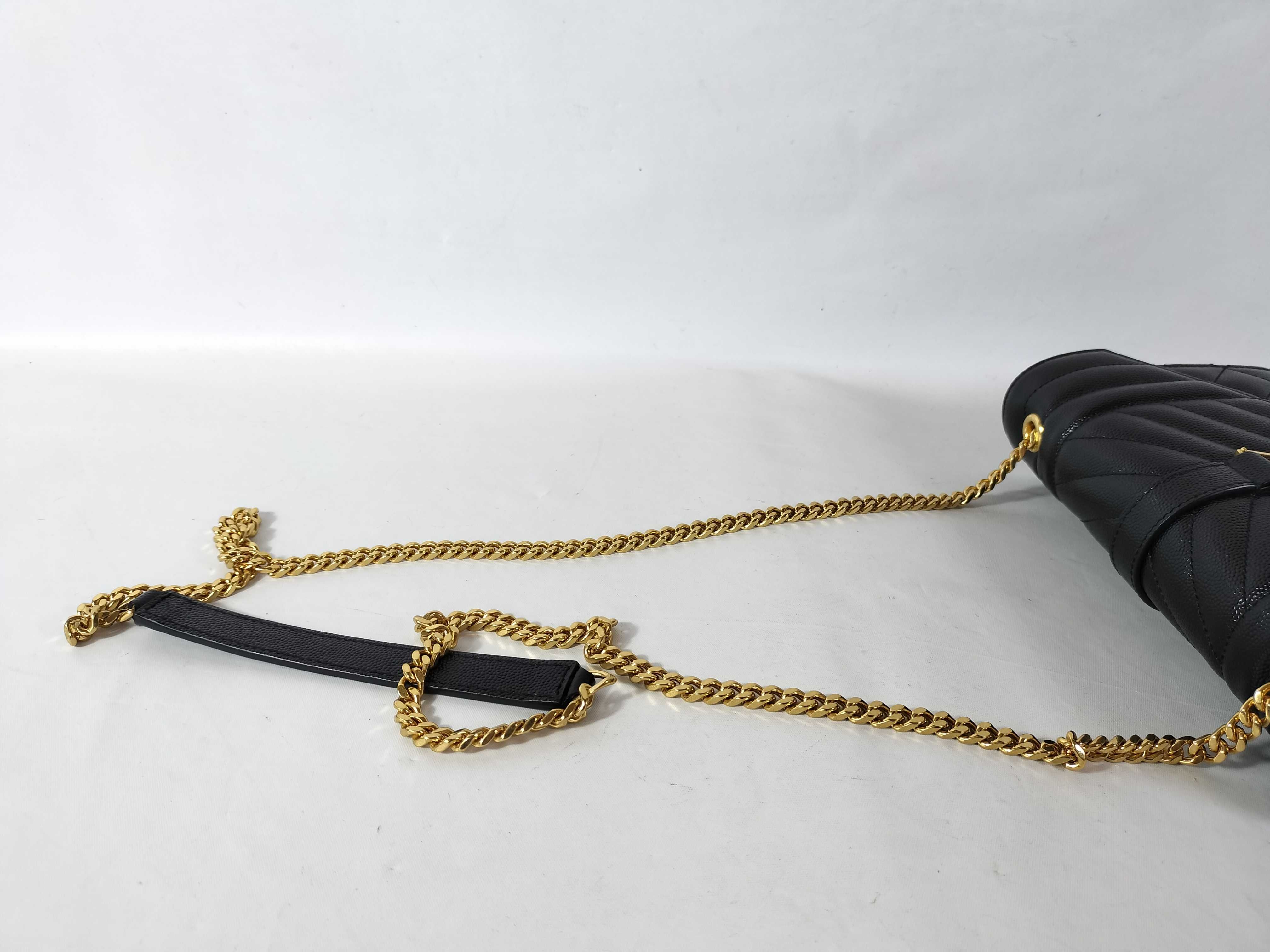 Bag Envelope 526286 Chain Shoulder Bag GHW — view 3
