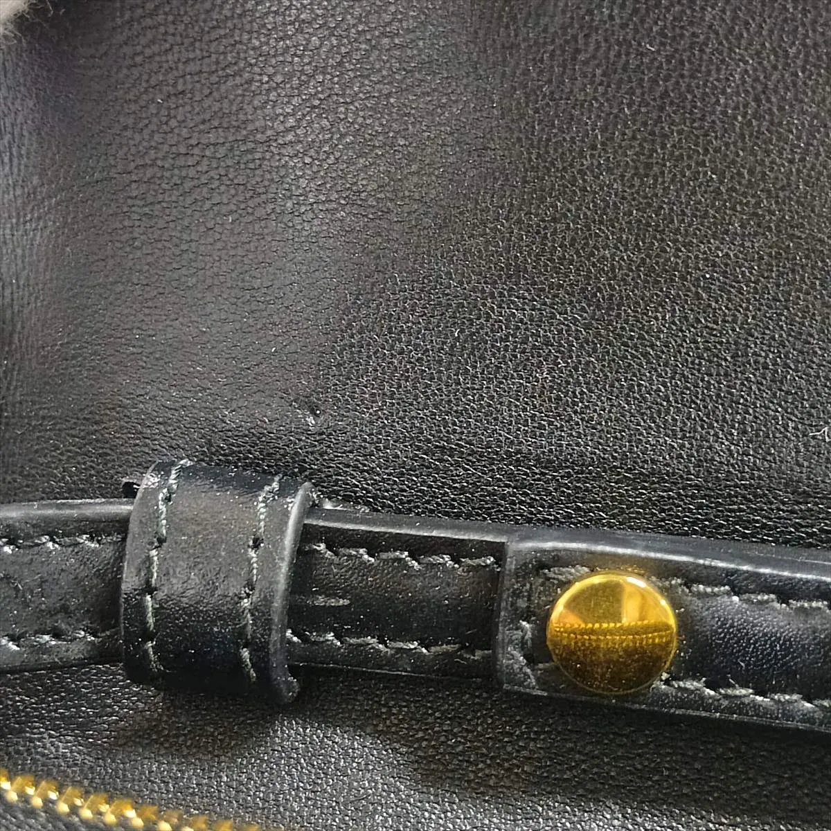 Hourglass Leather Chain Shoulder Bag, Black 656050 — view 13