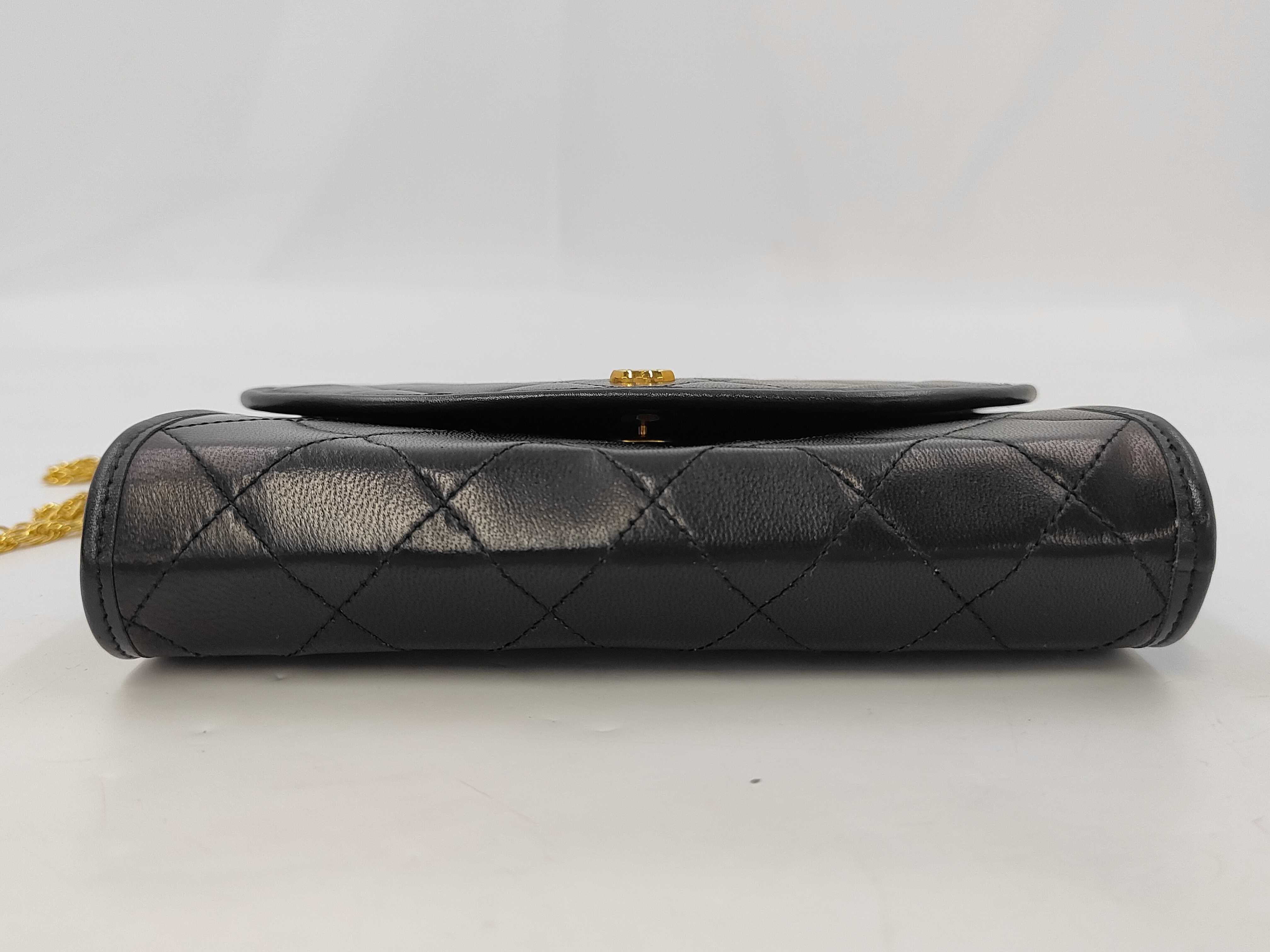 old chain shoulder bag — view 4