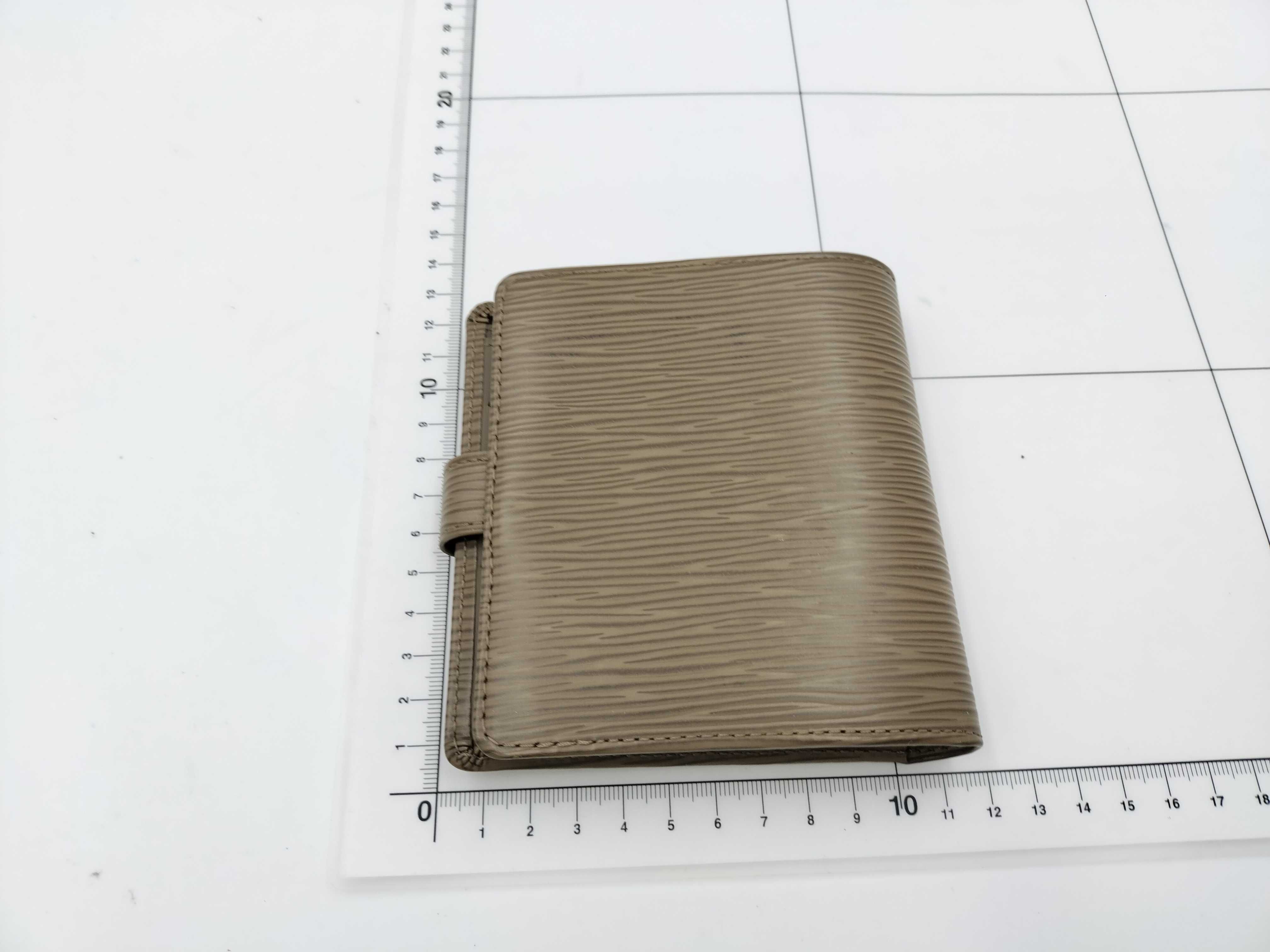 Epi Postville Compact Wallet — view 2