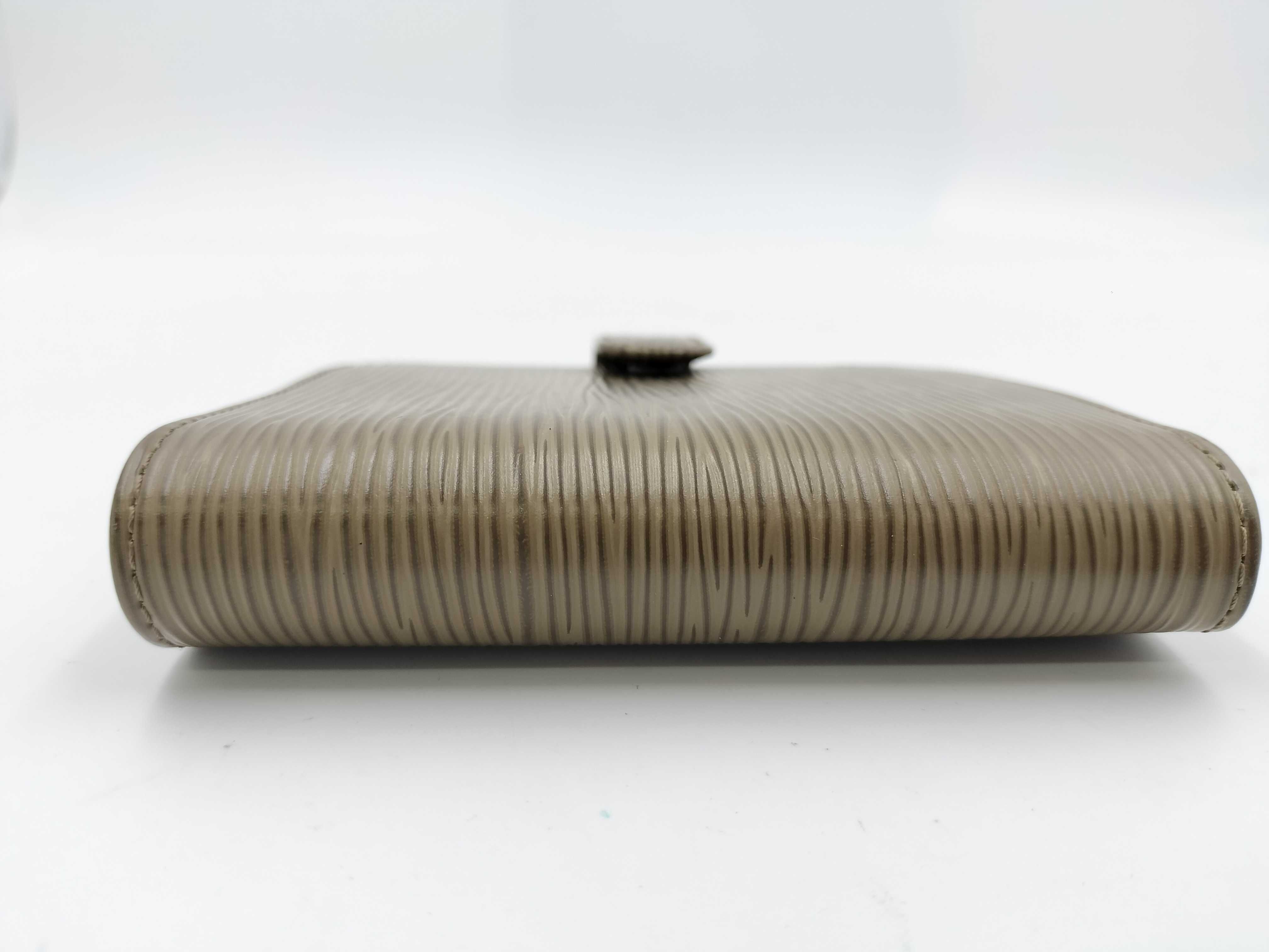 Epi Postville Compact Wallet — view 4