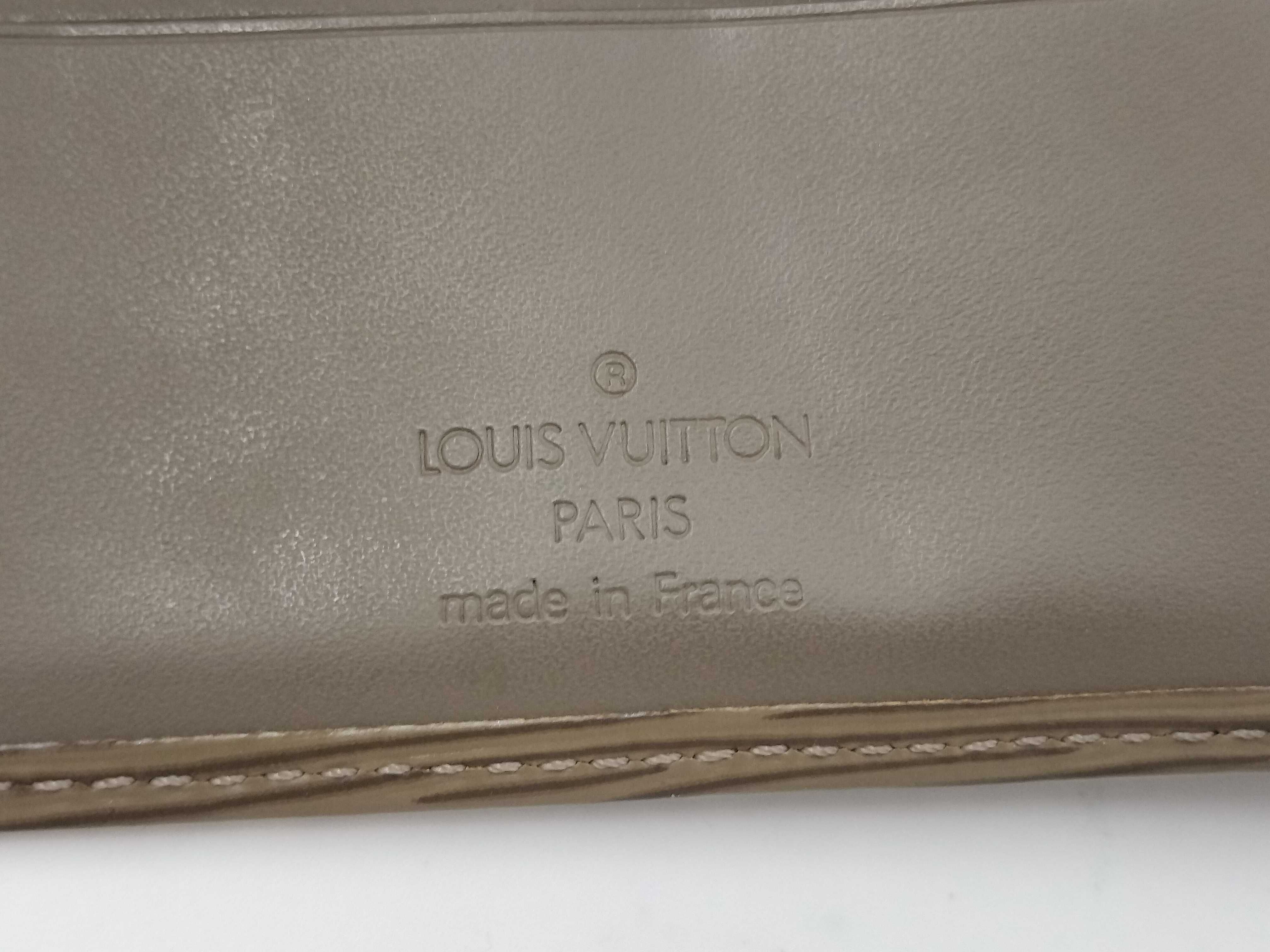 Epi Postville Compact Wallet — view 9