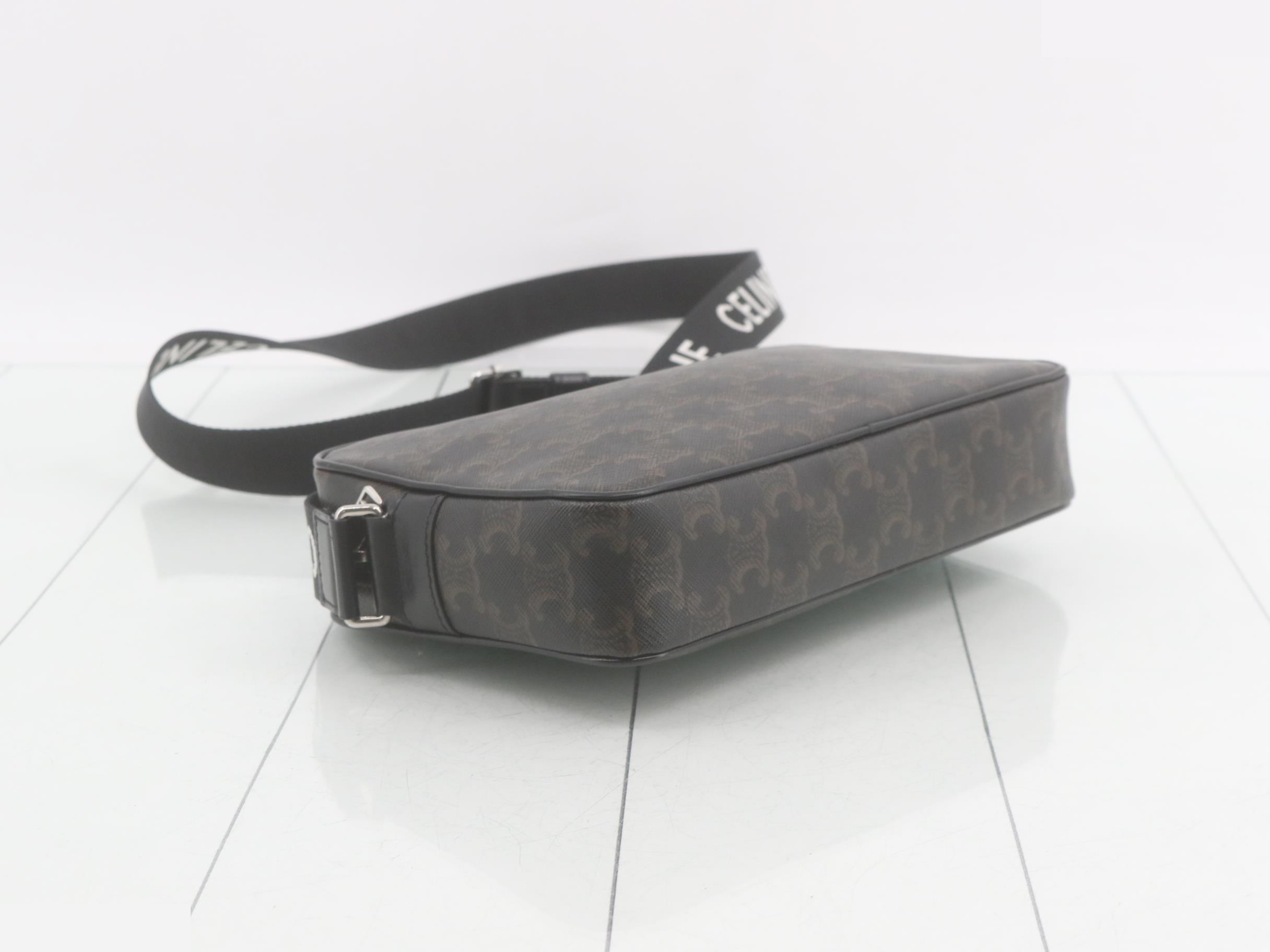 Macadam pattern shoulder bag — view 5