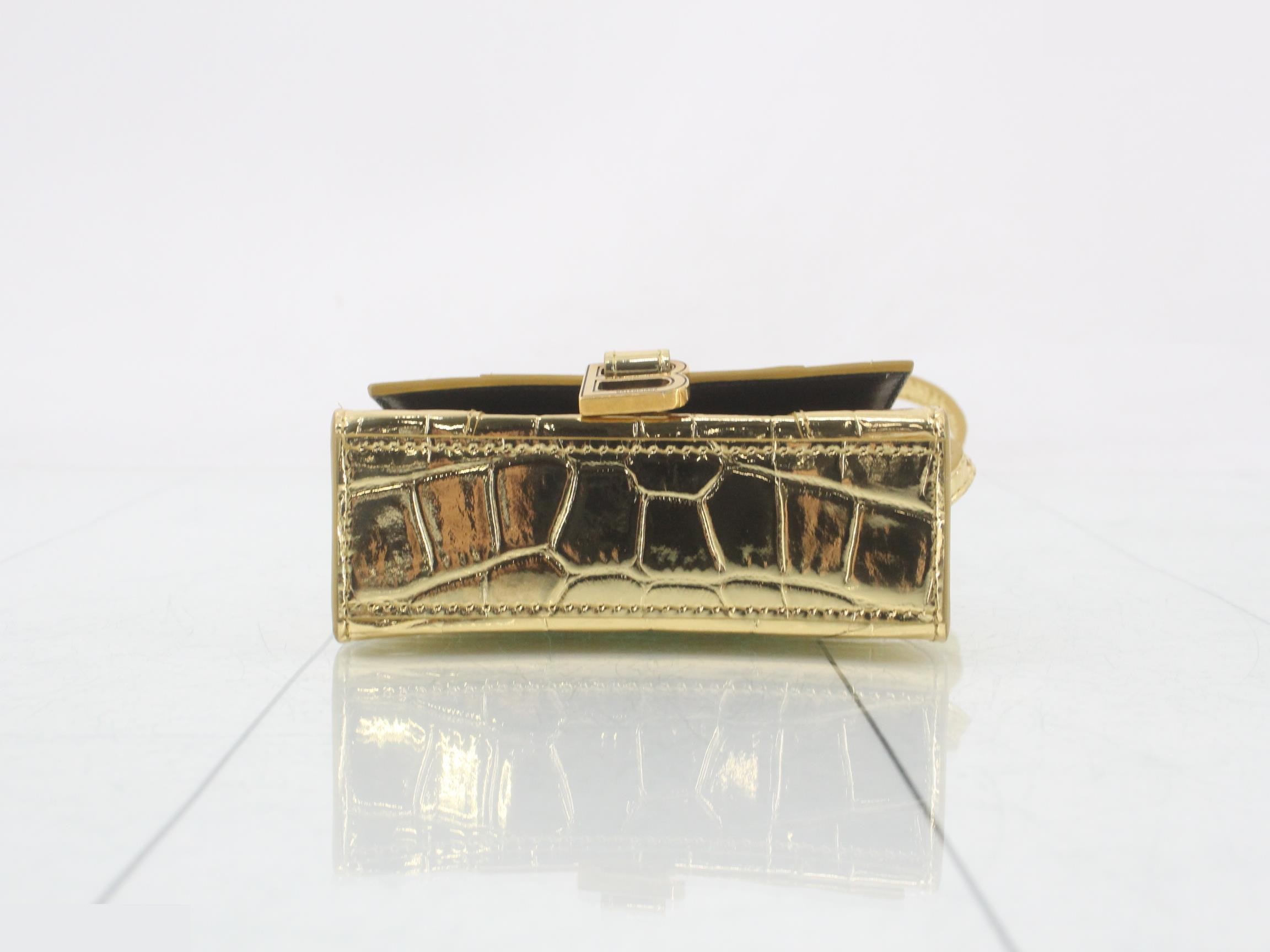 Hourglass Shoulder Bag — view 3