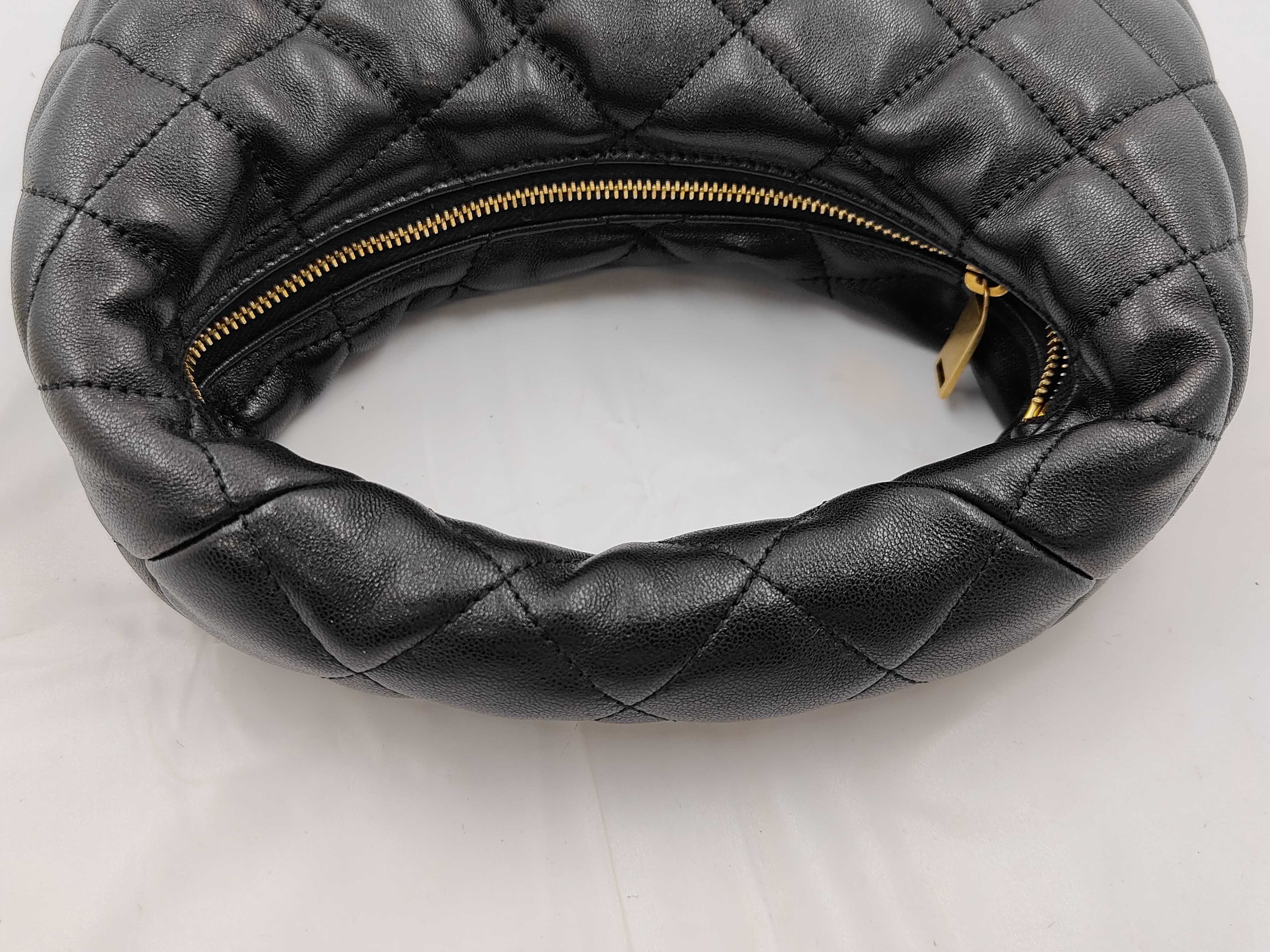 Unused Yves Saint Laurent Icarino bag, with dust bag and paper bag included. — view 3