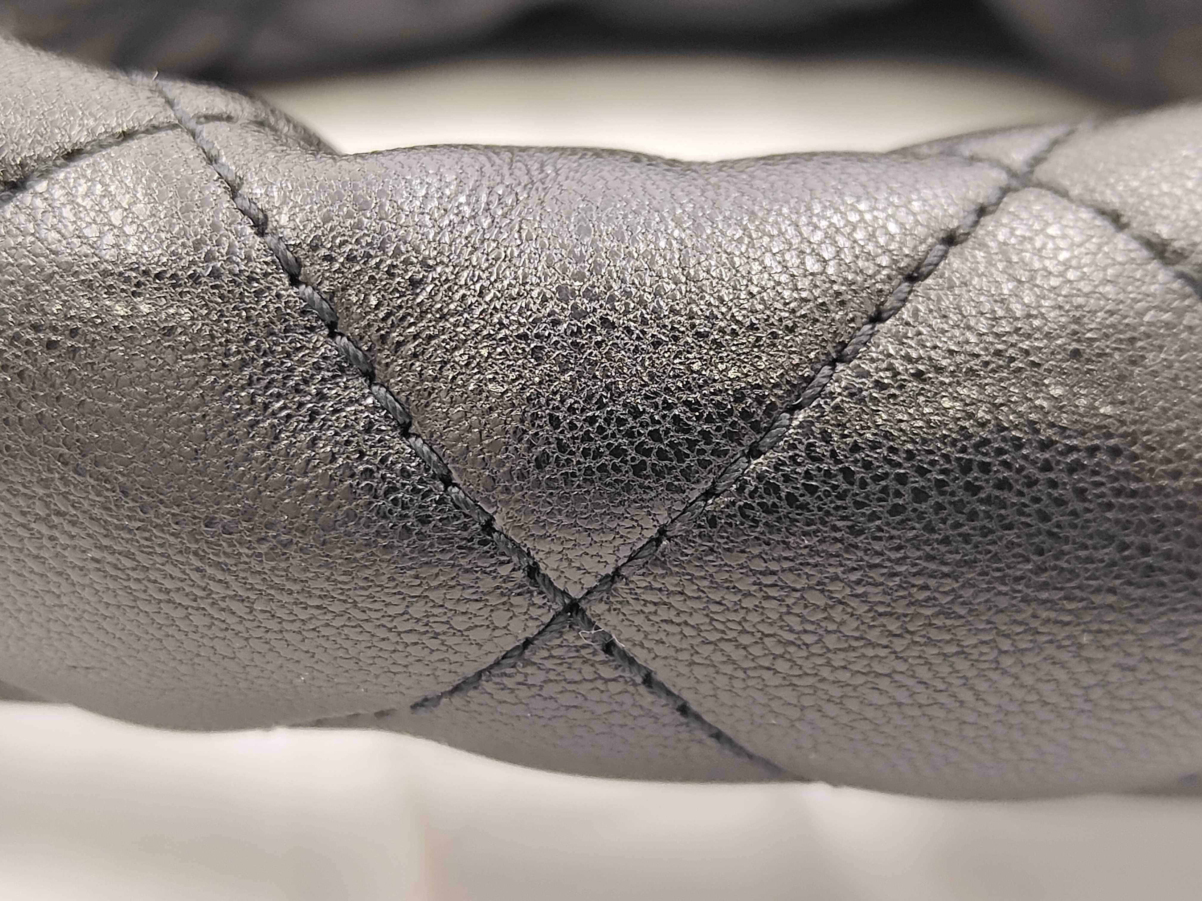 Unused Yves Saint Laurent Icarino bag, with dust bag and paper bag included. — view 4