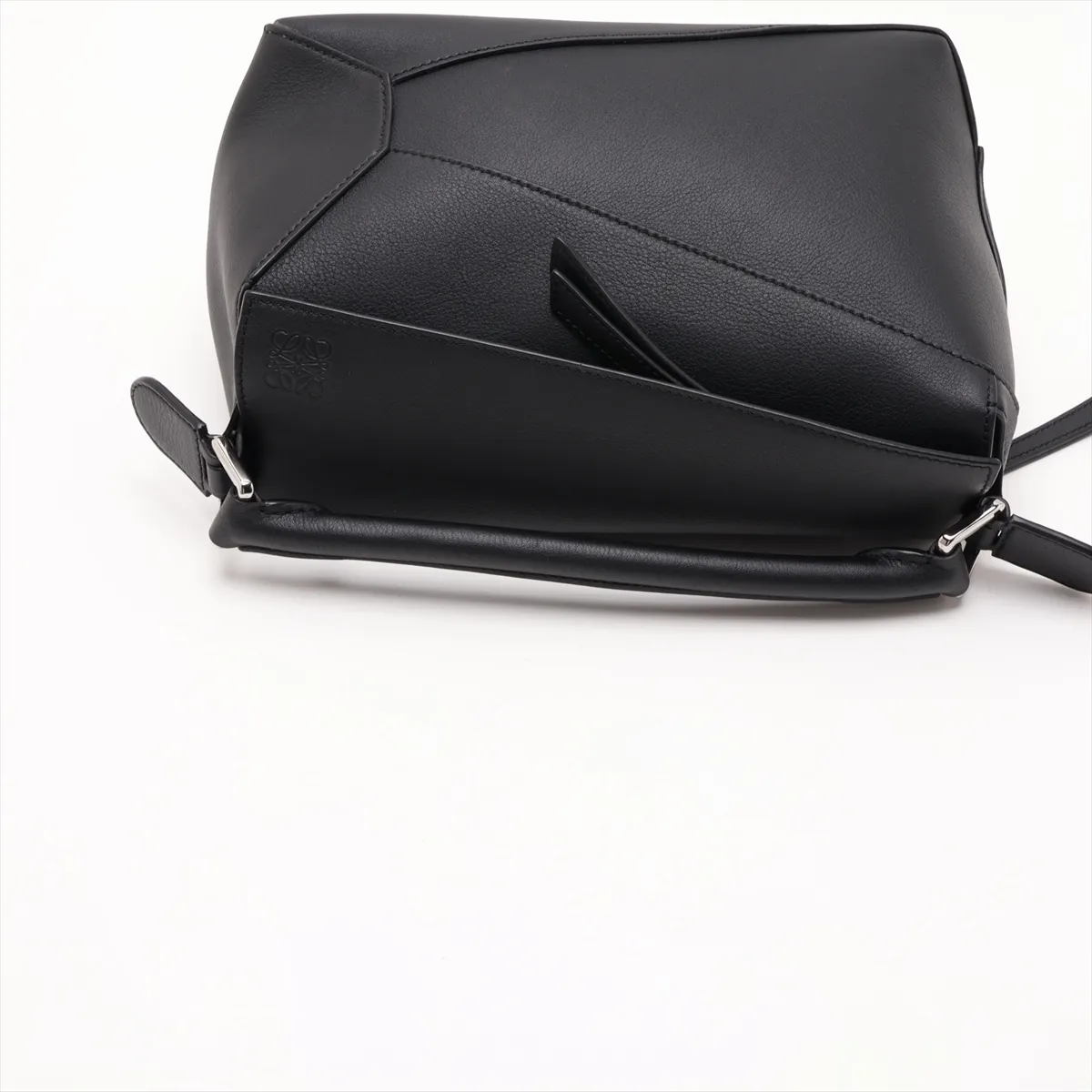 Puzzle Bag Small Leather 2-Way Handbag Black — view 5