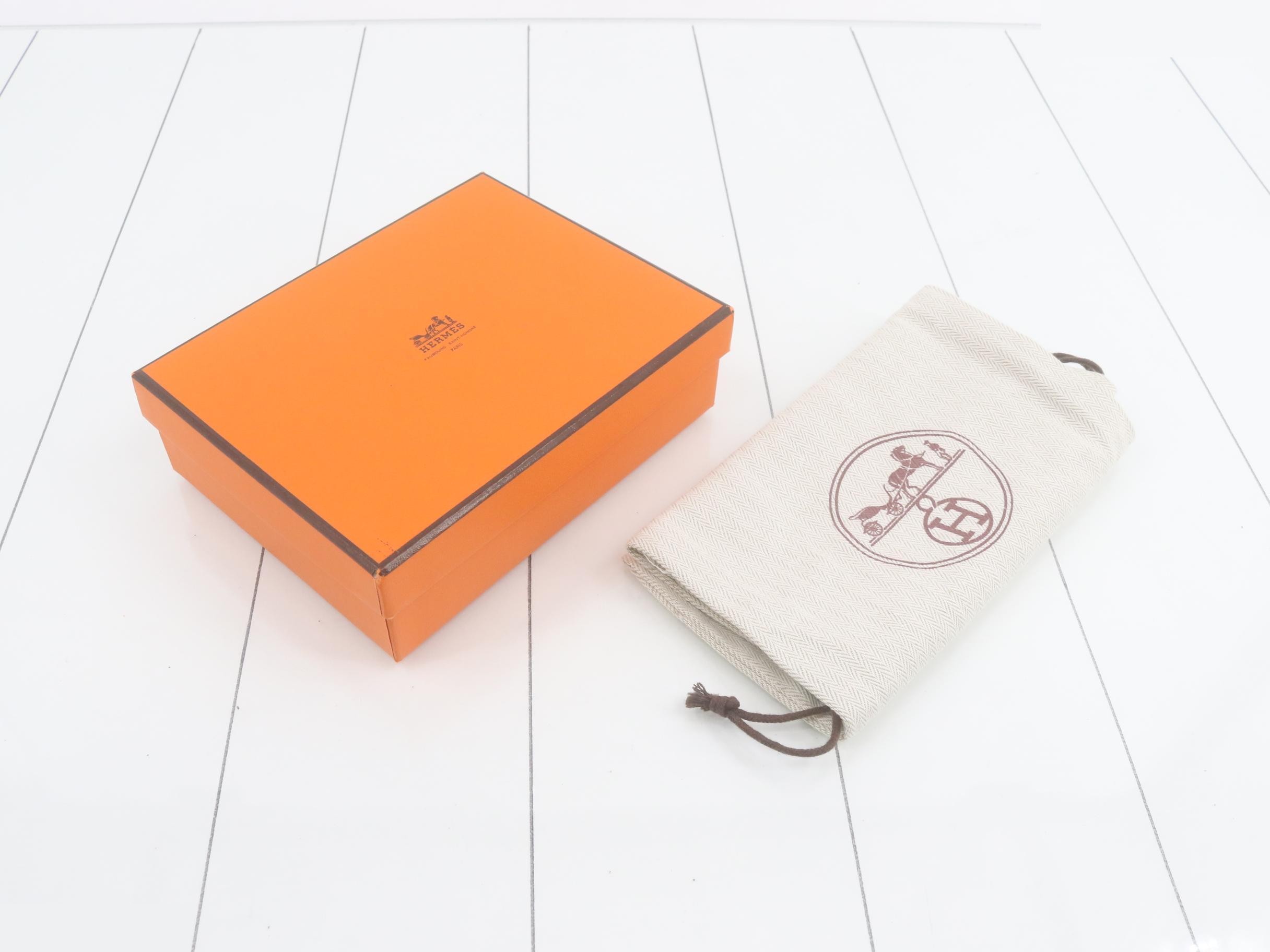 Kelly Wallet, Tri-fold Wallet, M Stamp — view 5
