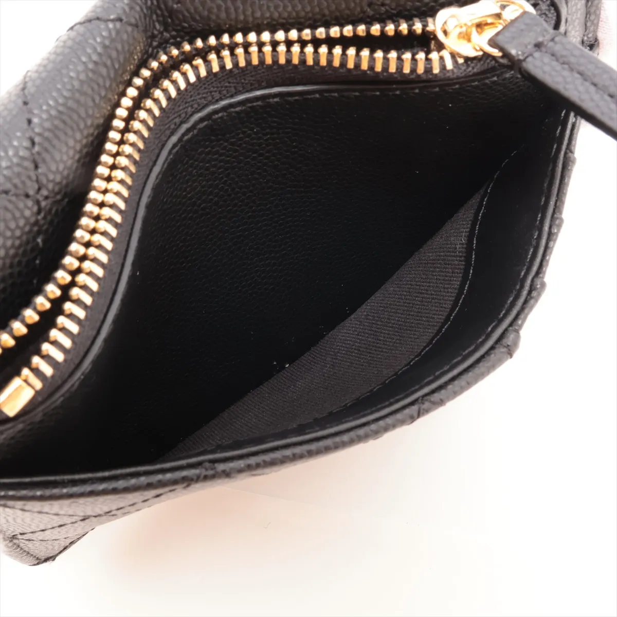 Matelassé Caviar Skin Fragment Case, Black with Gold Hardware, P7TA1074 — view 6