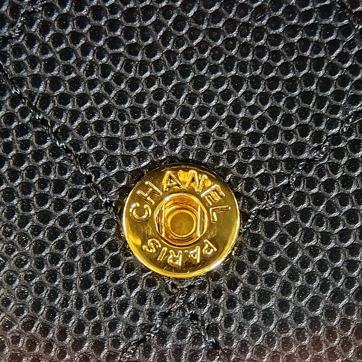 Matelassé Caviar Skin Fragment Case, Black with Gold Hardware, P7TA1074 — view 10