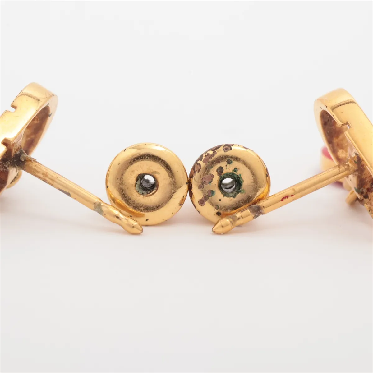 Petit CD Earrings (for both ears) GP Gold x Red — view 4