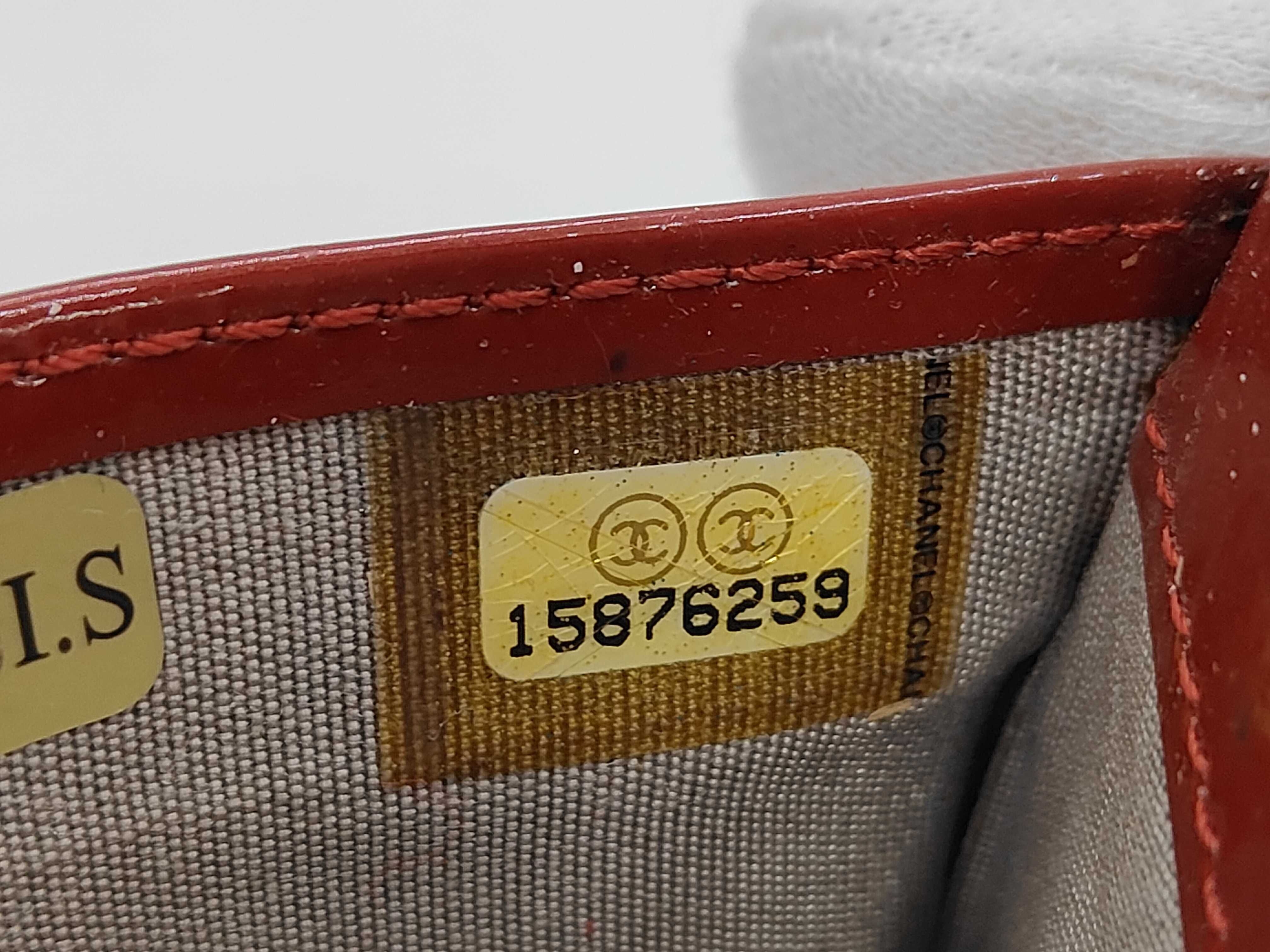 card case, Matelassé red, serial number 15 series, card case/pass case/business card holder. — view 6