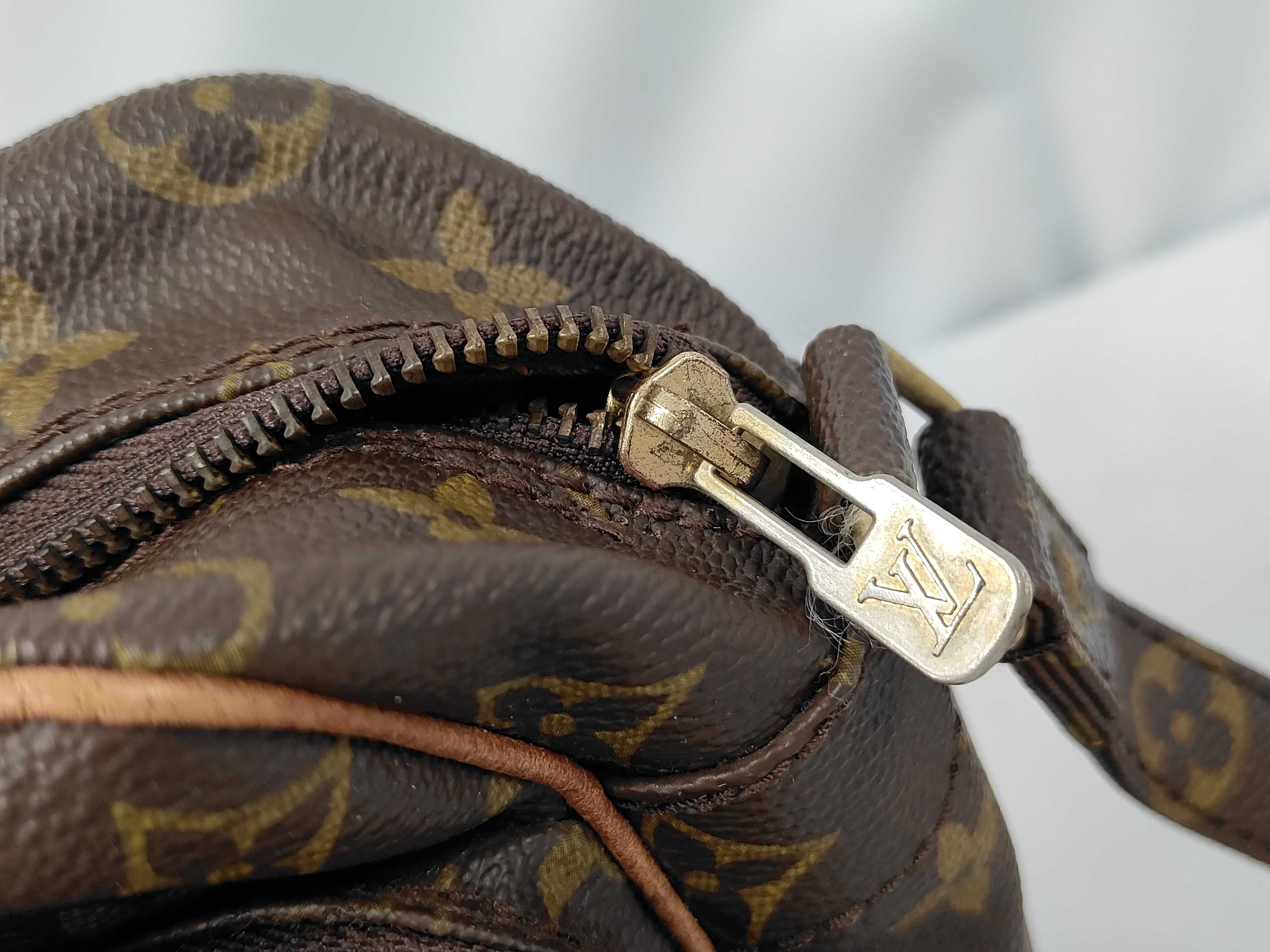 Monogram Vuitton Nile M45244 Shoulder Bag — view 8