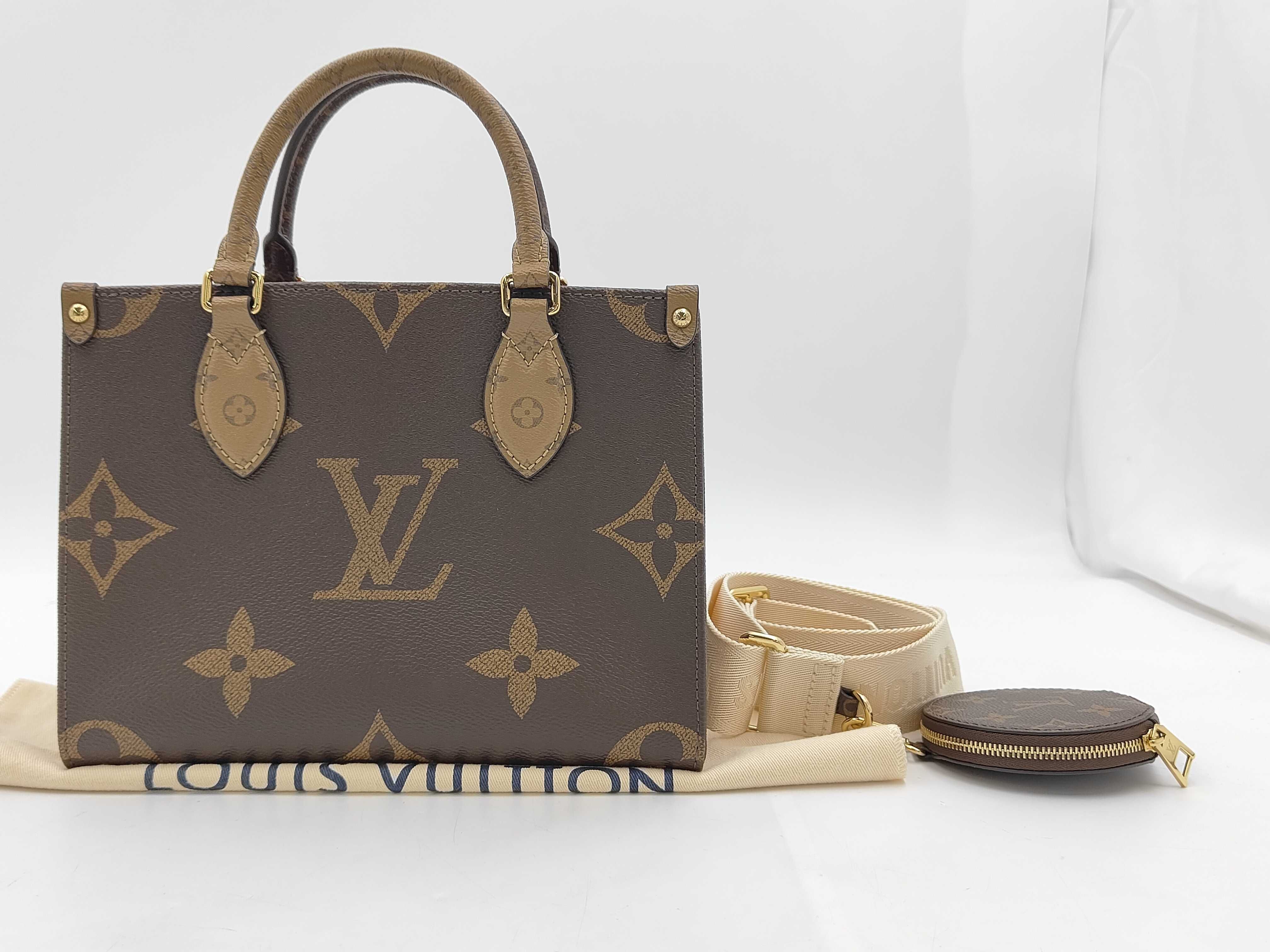 Monogram Giant Reverse M46373 OnTheGo PM Shoulder Bag