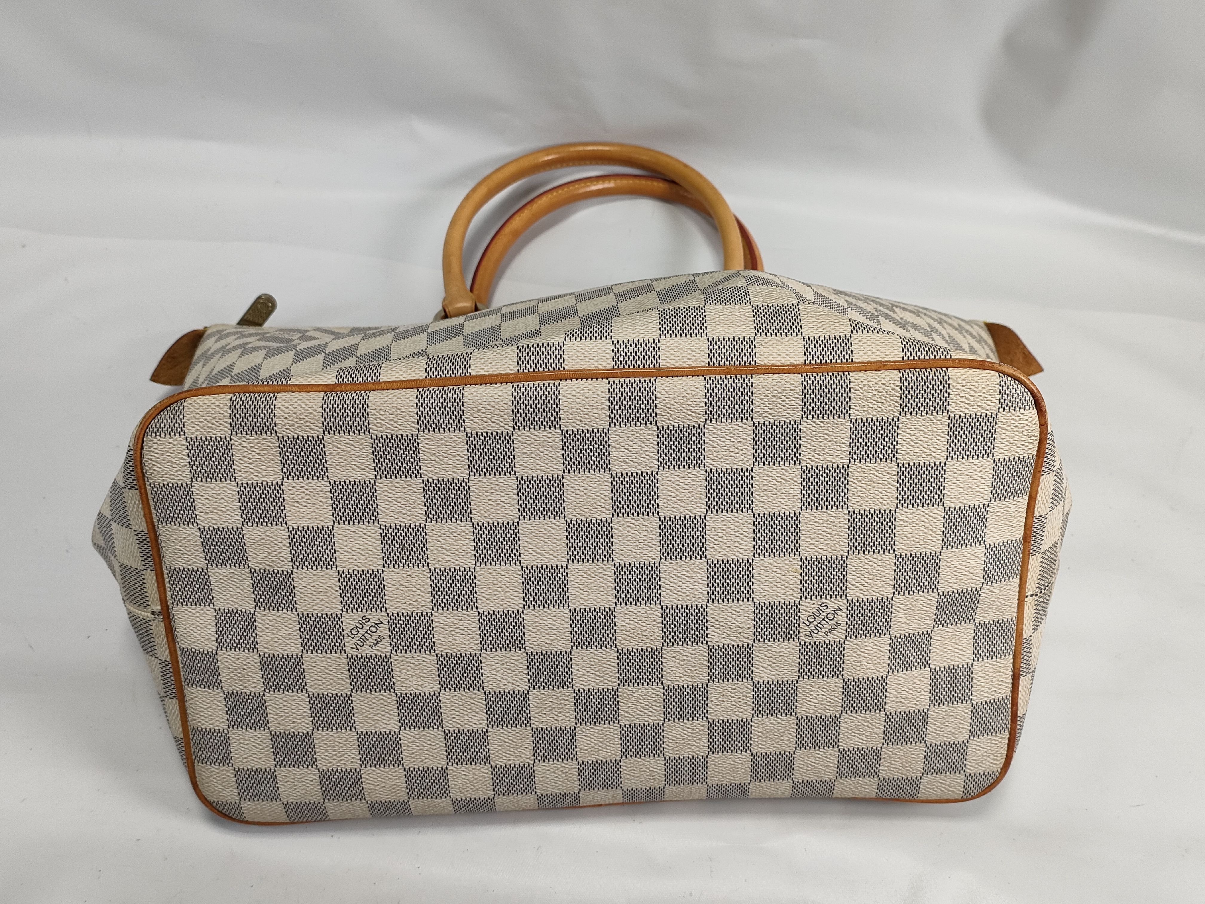 Damier Azur Saleya PM Tote Bag — view 7