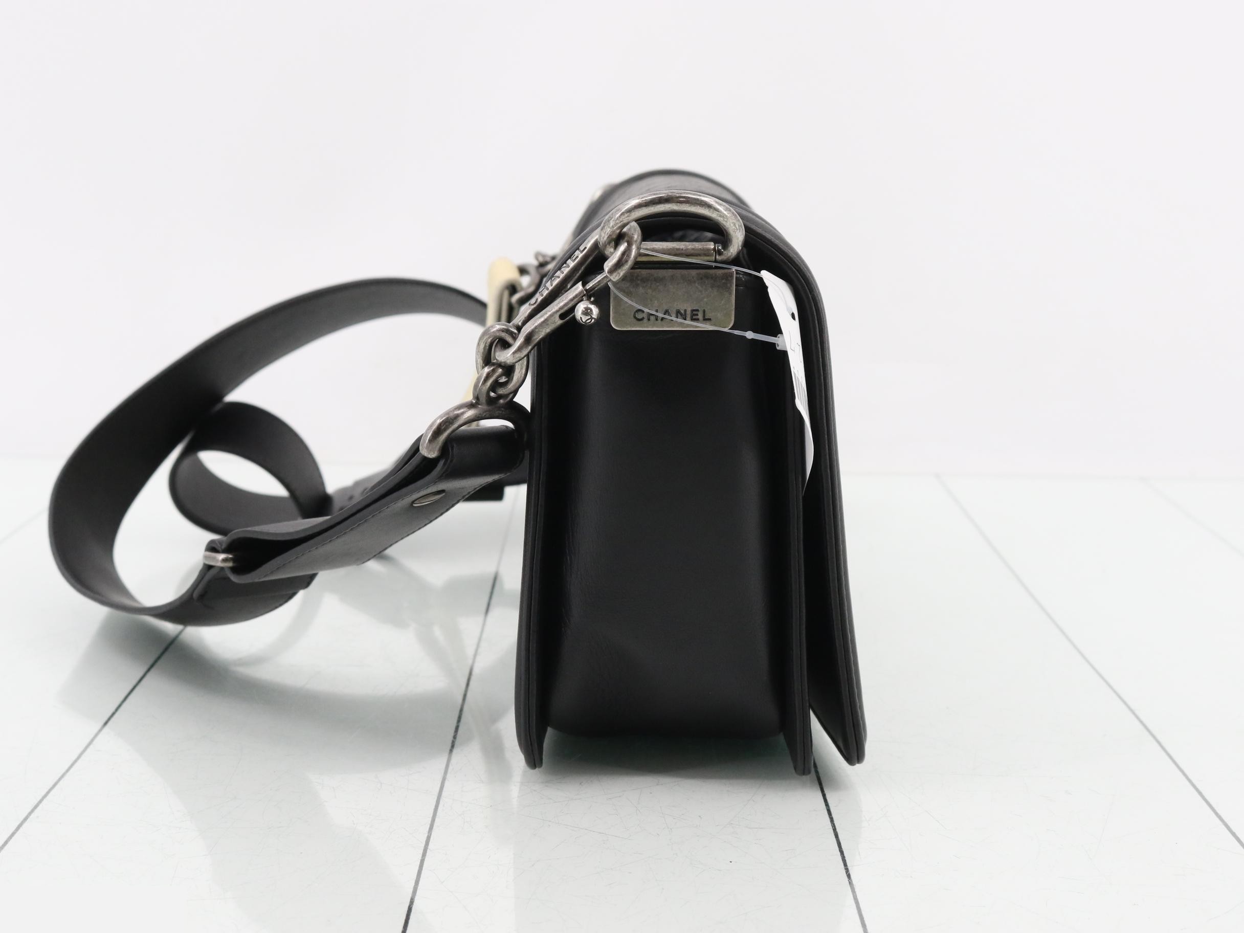 Boy Chanel Leather Chain Shoulder Bag — view 4