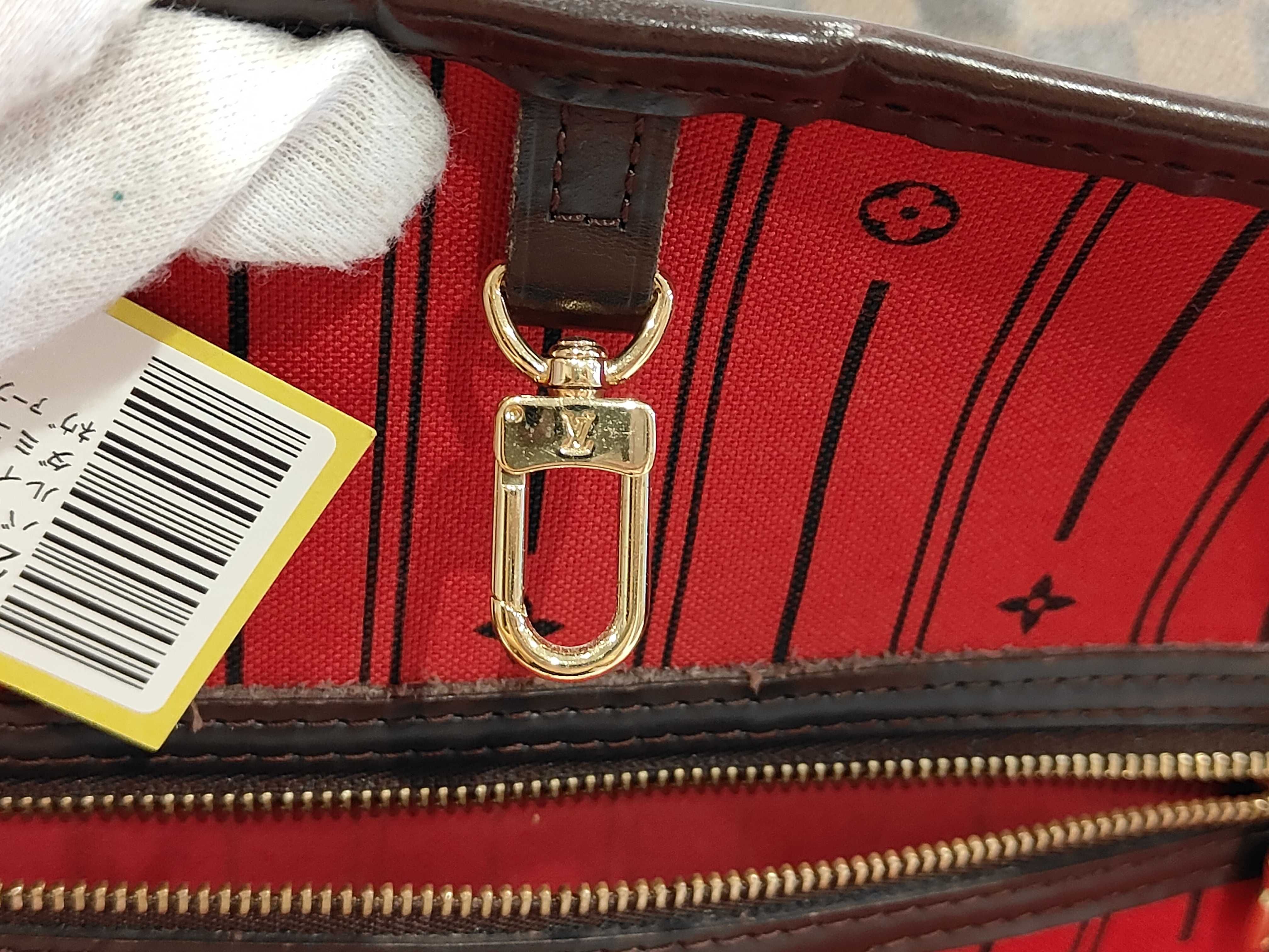 Damier Neverfull MM Tote Bag (without pouch) — view 15