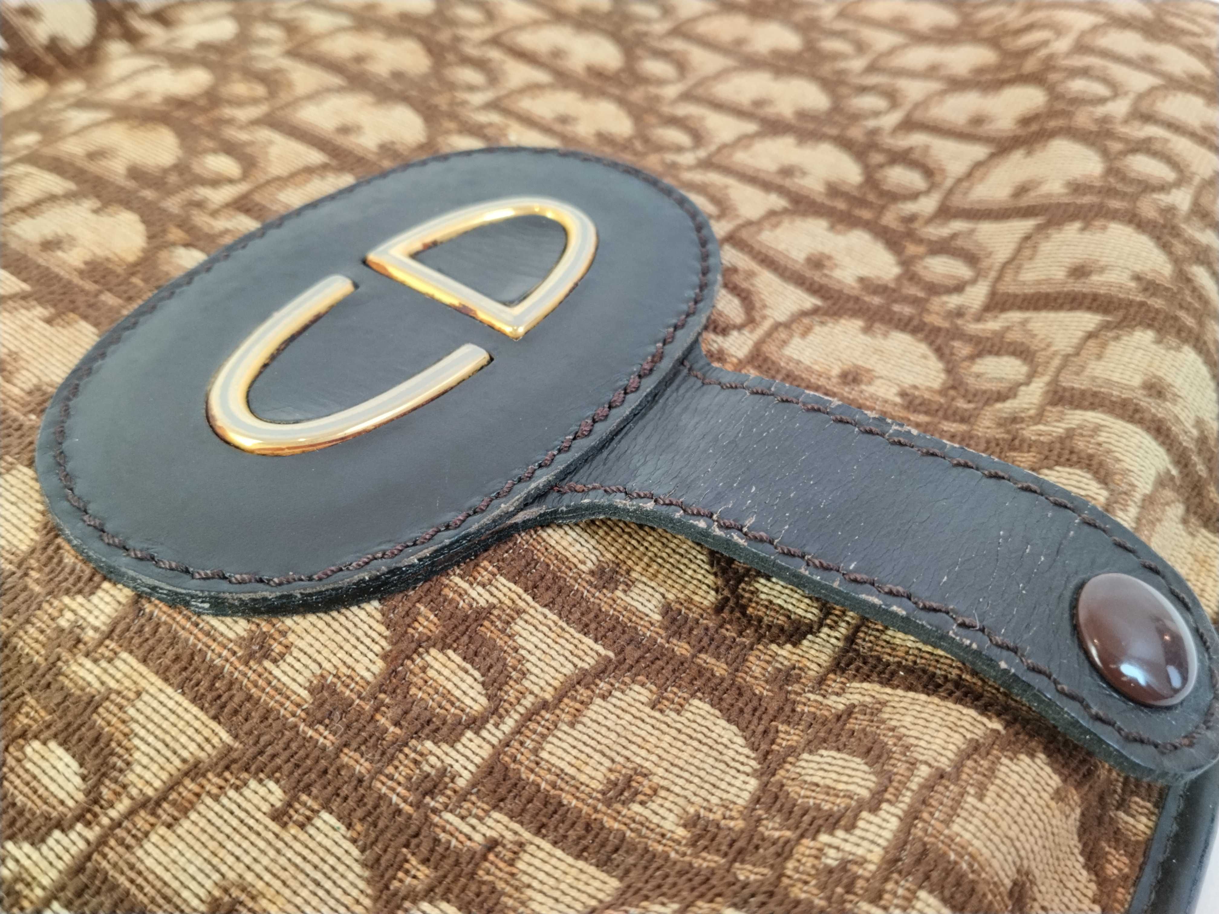 Trotter 2-Way Clutch Bag — view 13