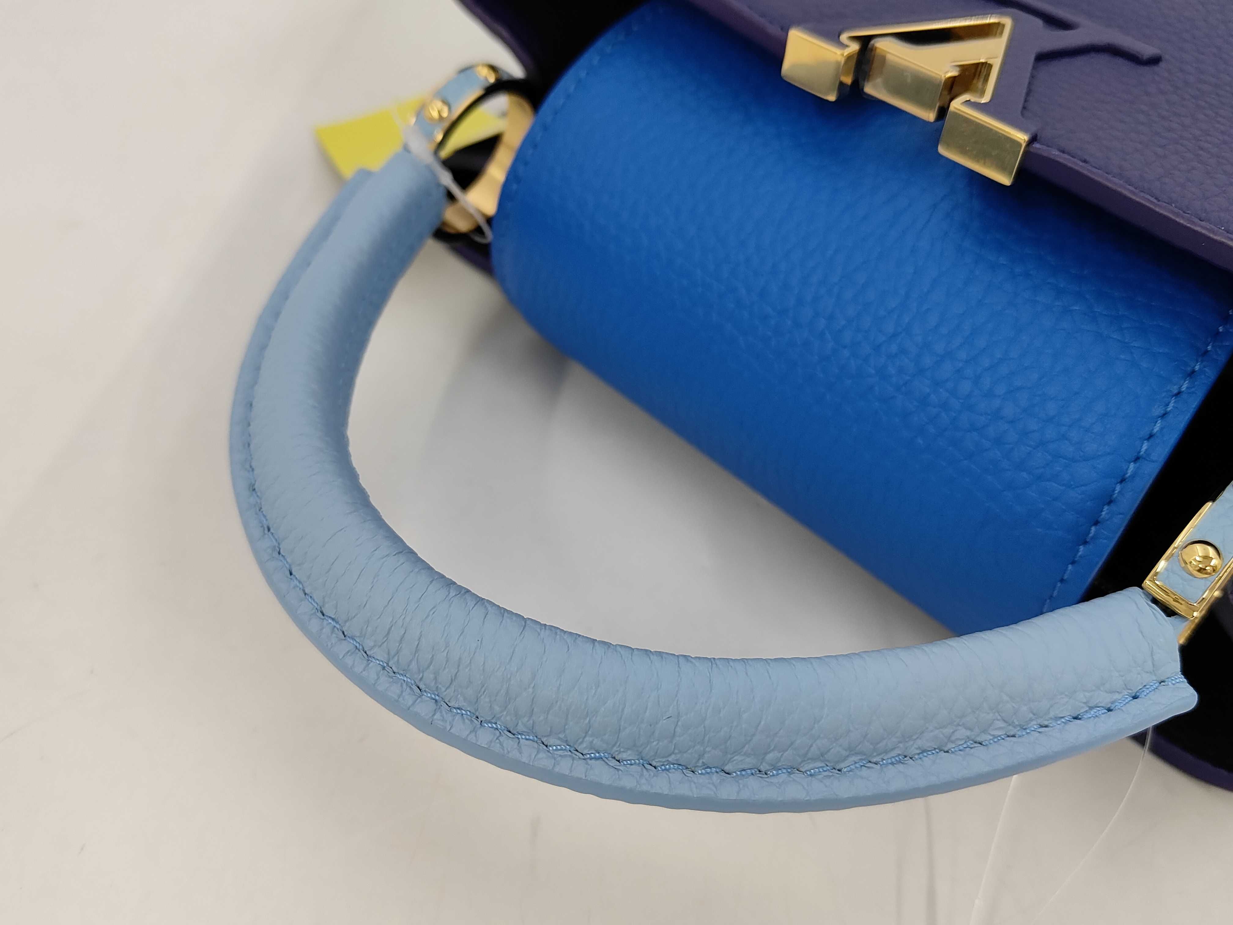 M20844 Capucines BB Taurillon Leather 2-way Handbag Blue Tan — view 3