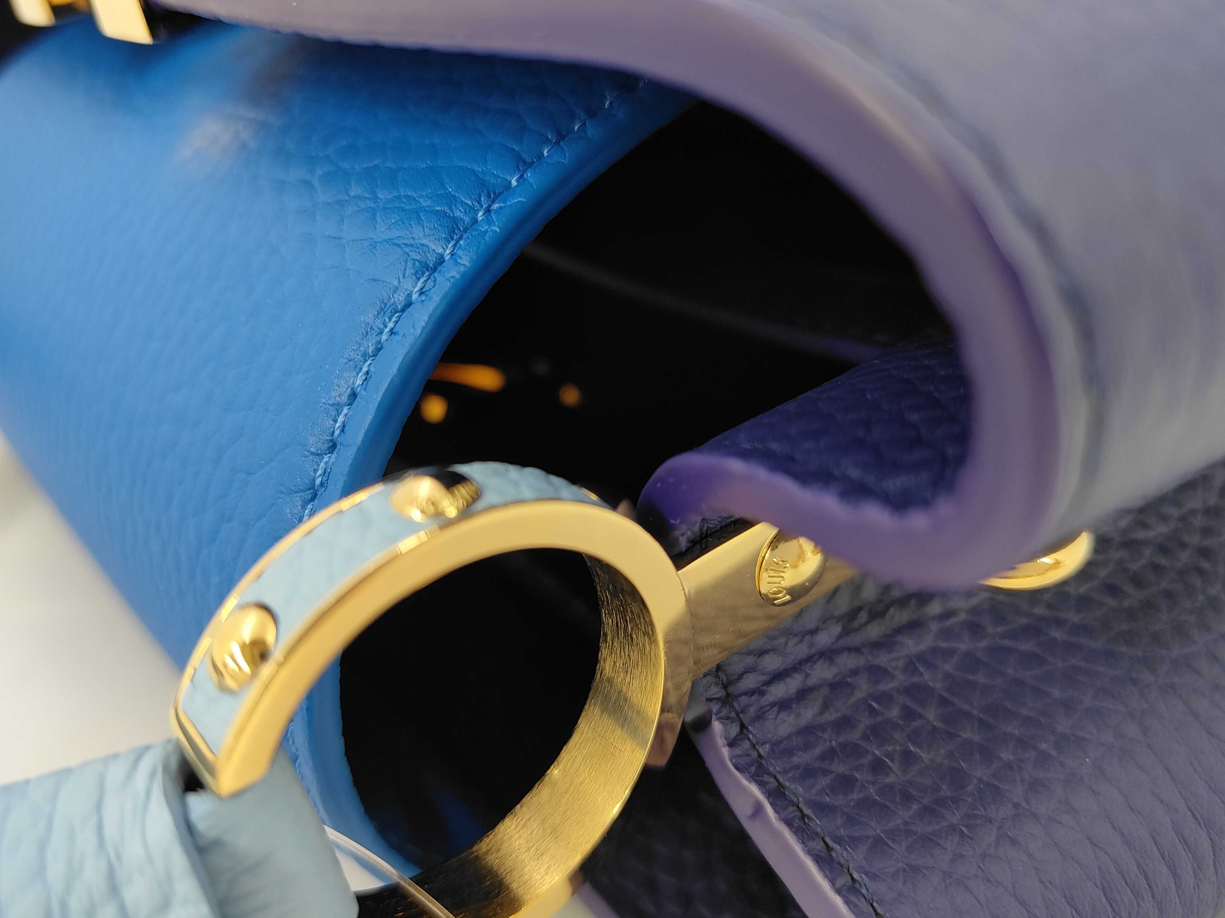 M20844 Capucines BB Taurillon Leather 2-way Handbag Blue Tan — view 5