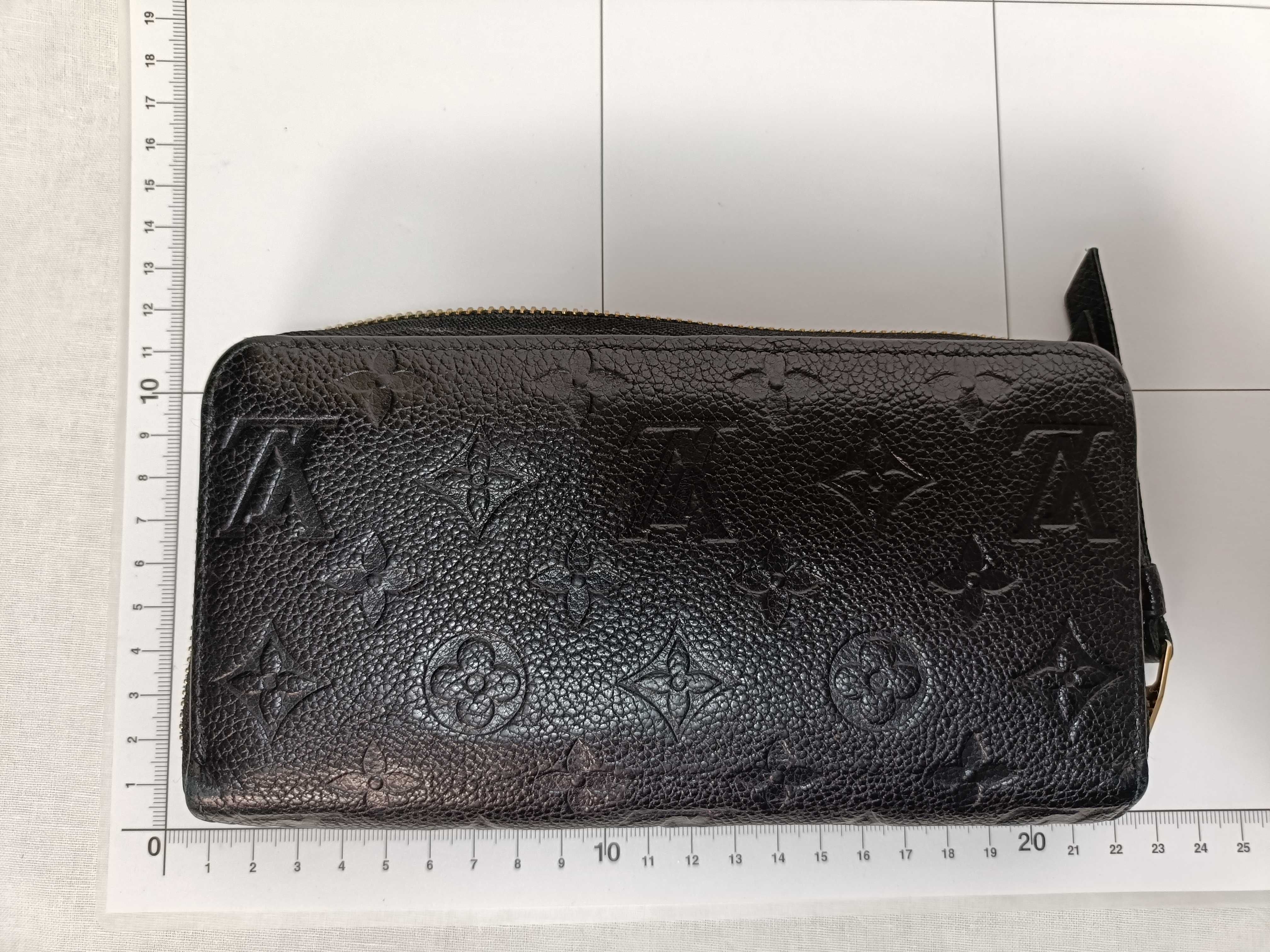 Empreinte Zippy Wallet Black Wallet — view 15