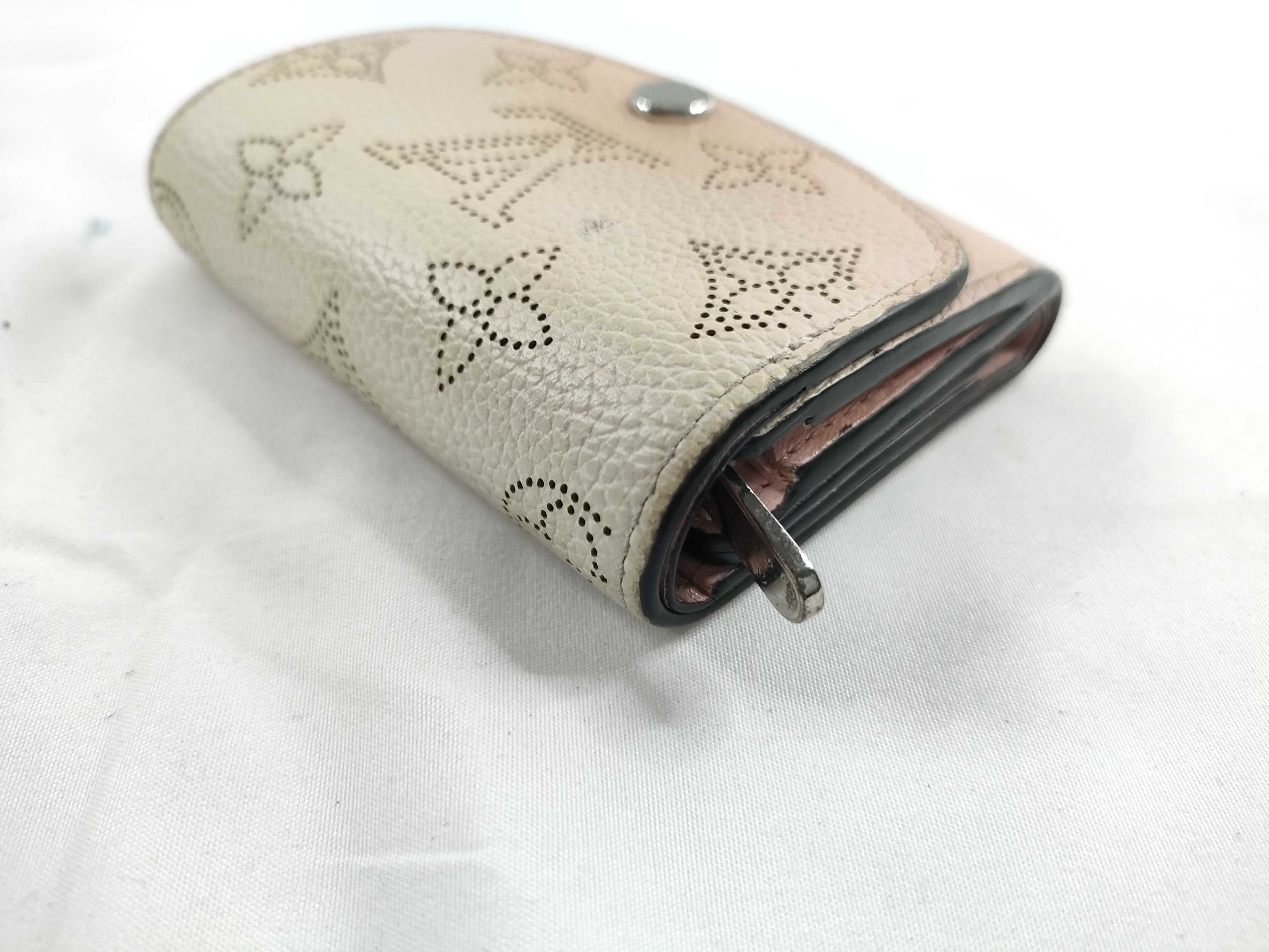Mahina Louis Vuitton Mahina Portefeuille Iris XS M80491 Rose Ballerine RFID Gradient Wallet — view 3