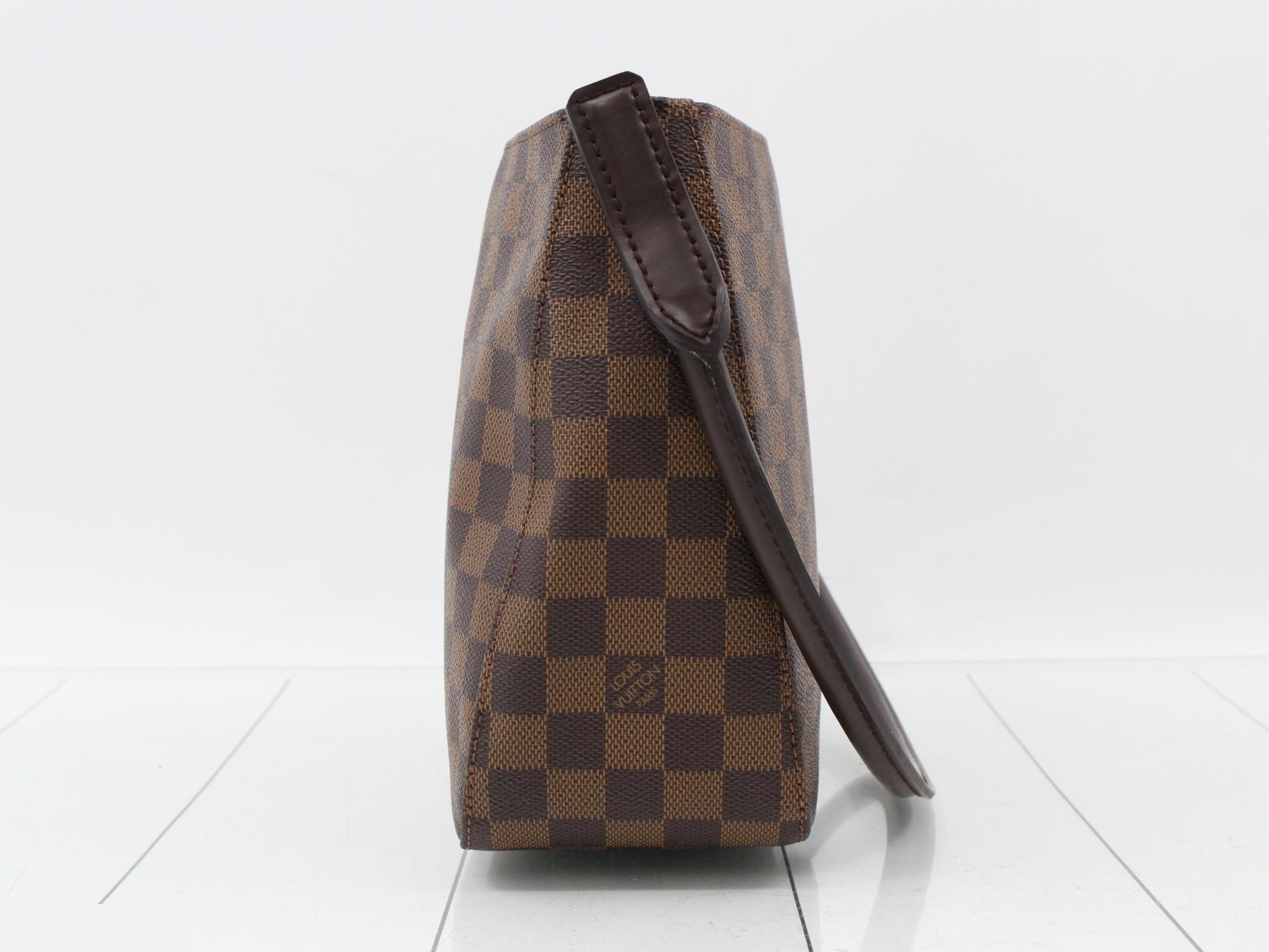 Looping MM Damier Shoulder Bag — view 3