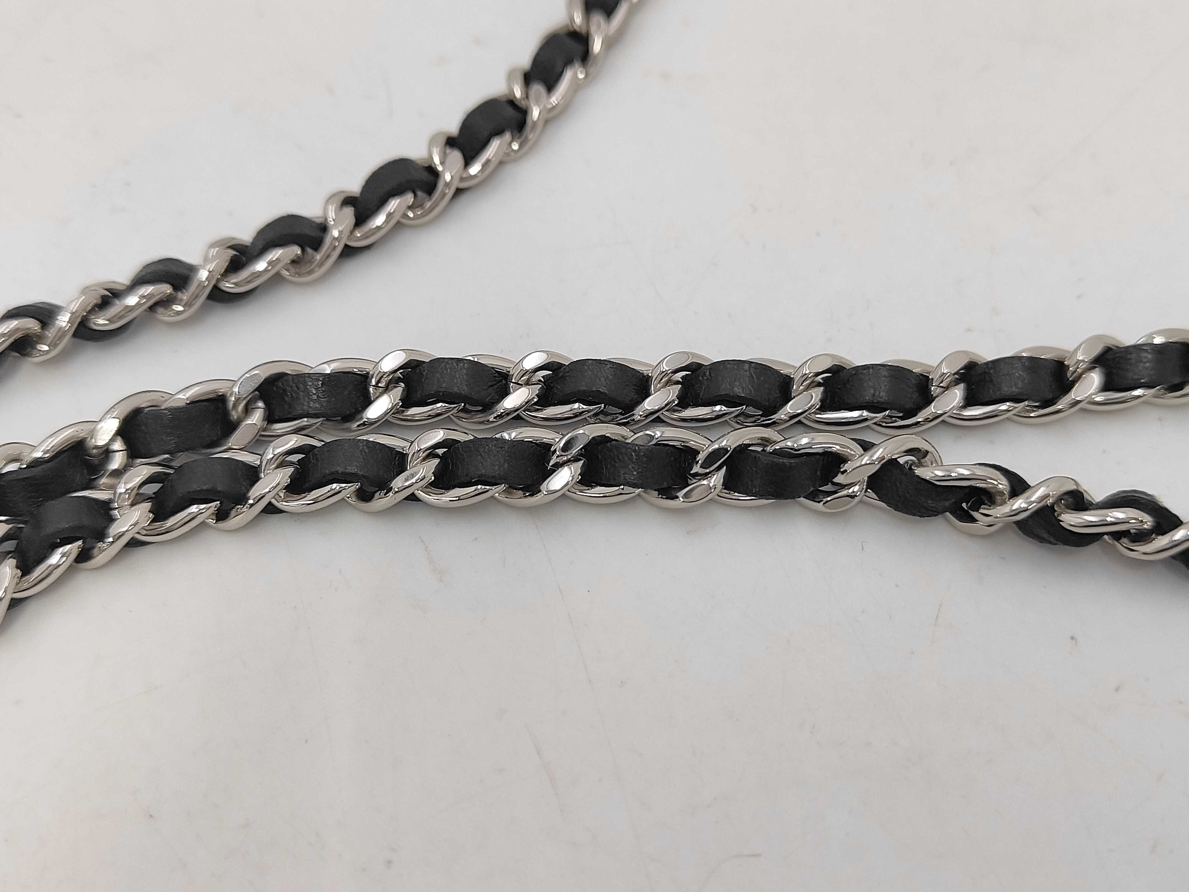 WOC Chain Bag Shoulder Bag — view 4