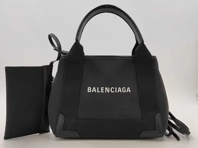 Navy Cabas Black Handbag