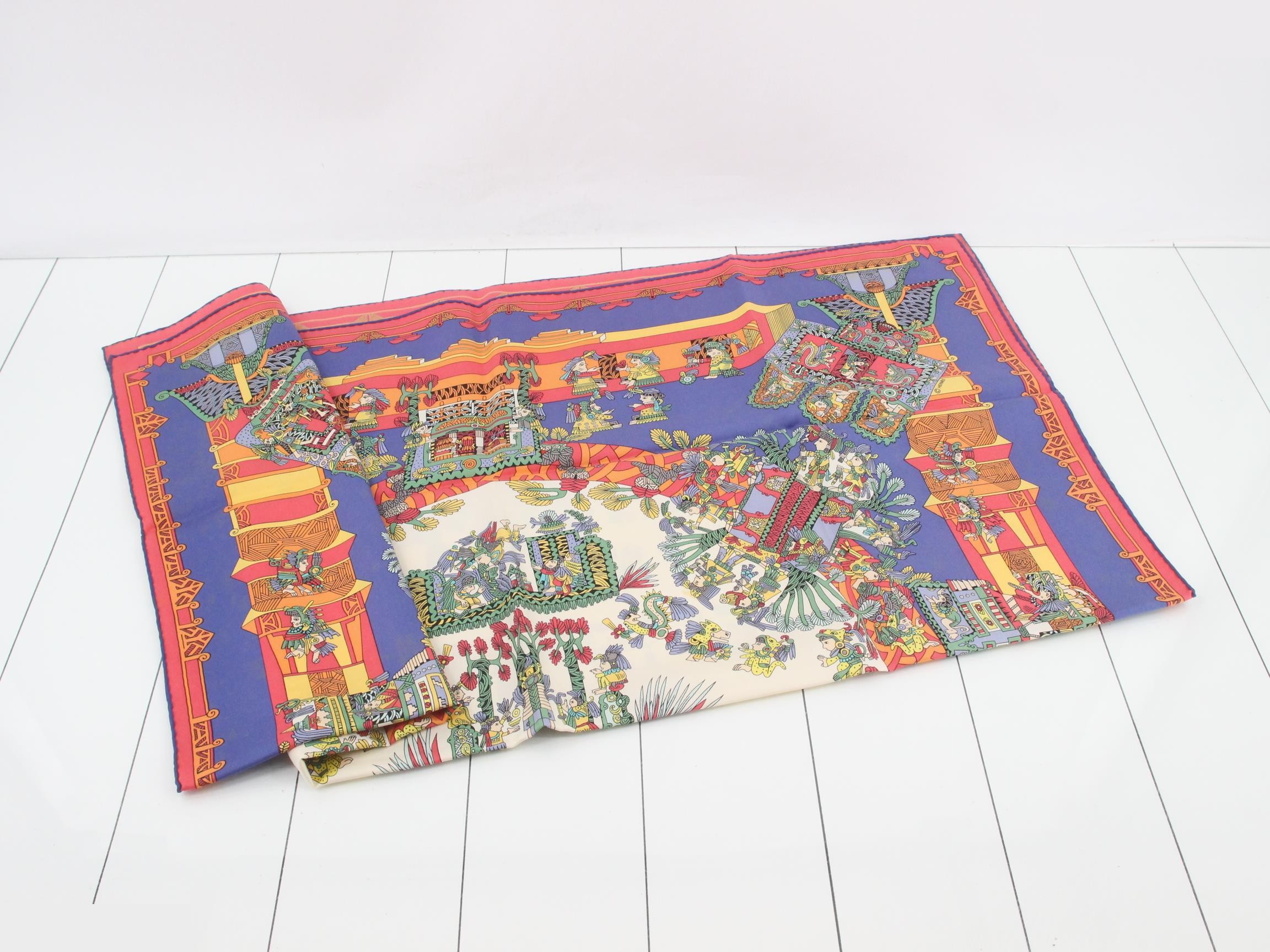 Carre 90 Scarf ASTRES et SOLEILS (Celestial Bodies and Suns) — view 3