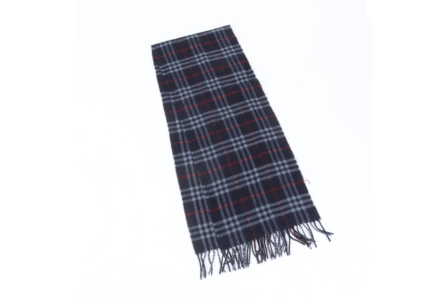 Nova Check scarf with tags attached. — view 2