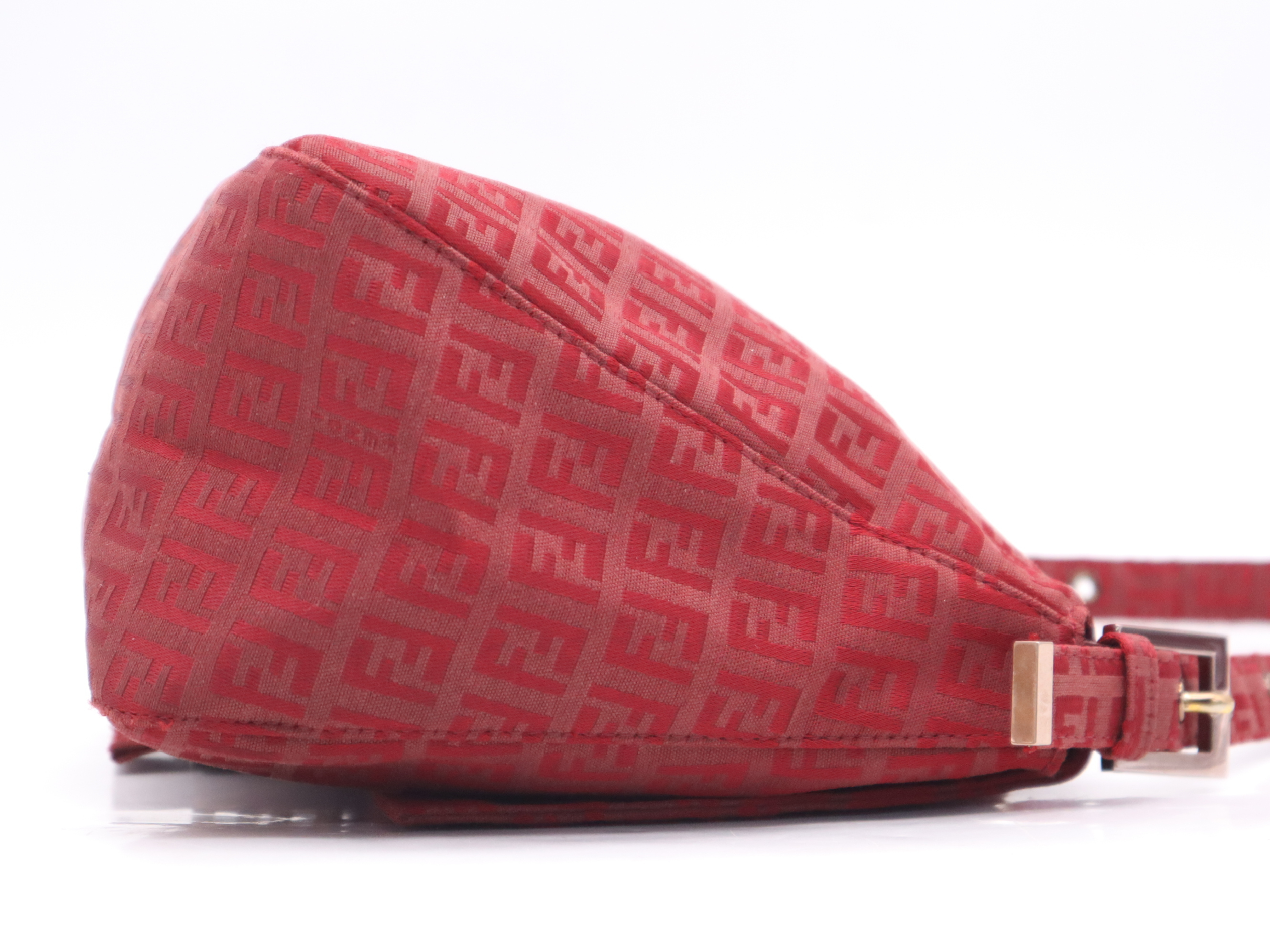 Canvas Zucchino Mamma Bucket Red Silver Hardware Shoulder Bag — view 5