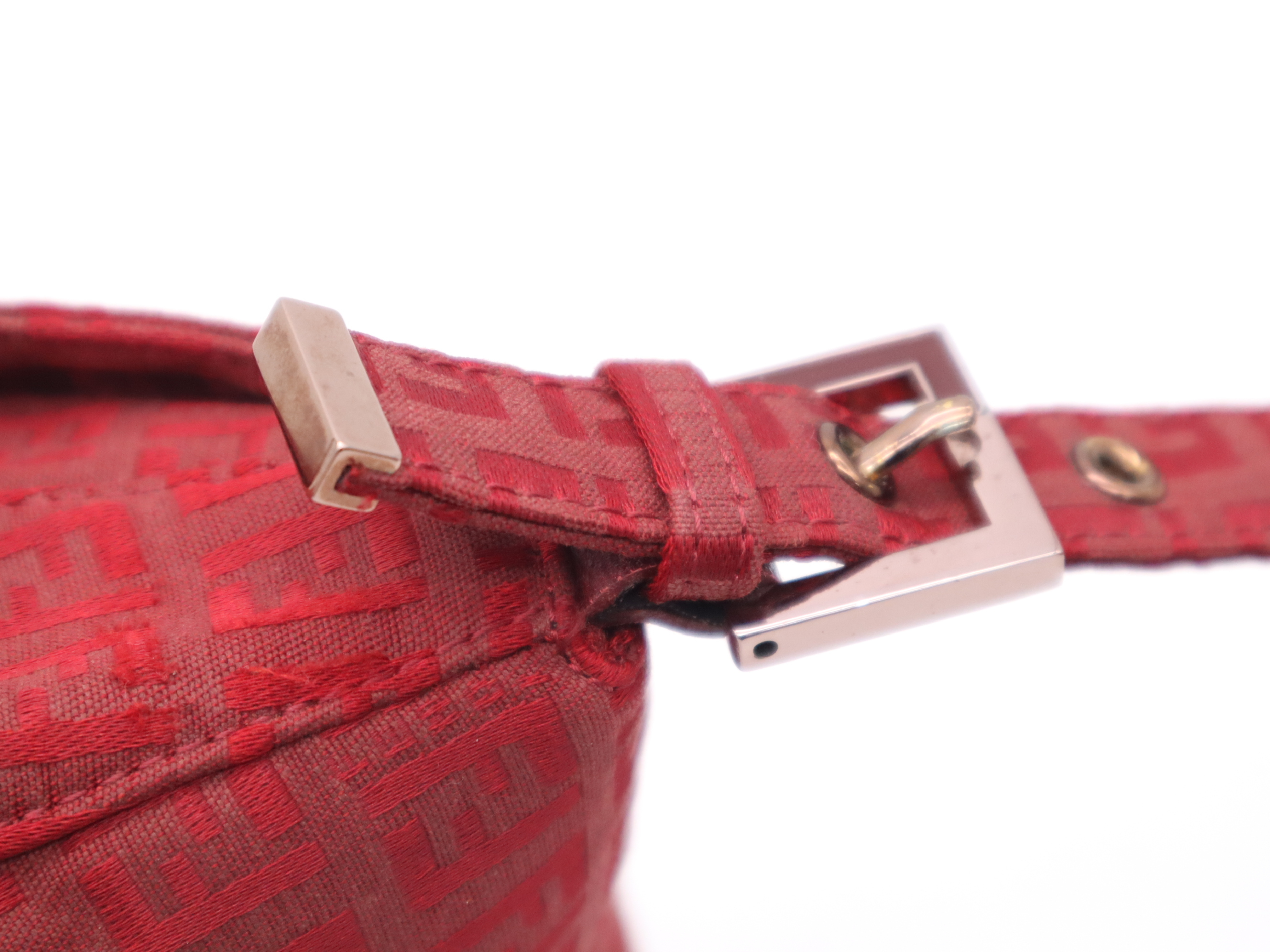 Canvas Zucchino Mamma Bucket Red Silver Hardware Shoulder Bag — view 8
