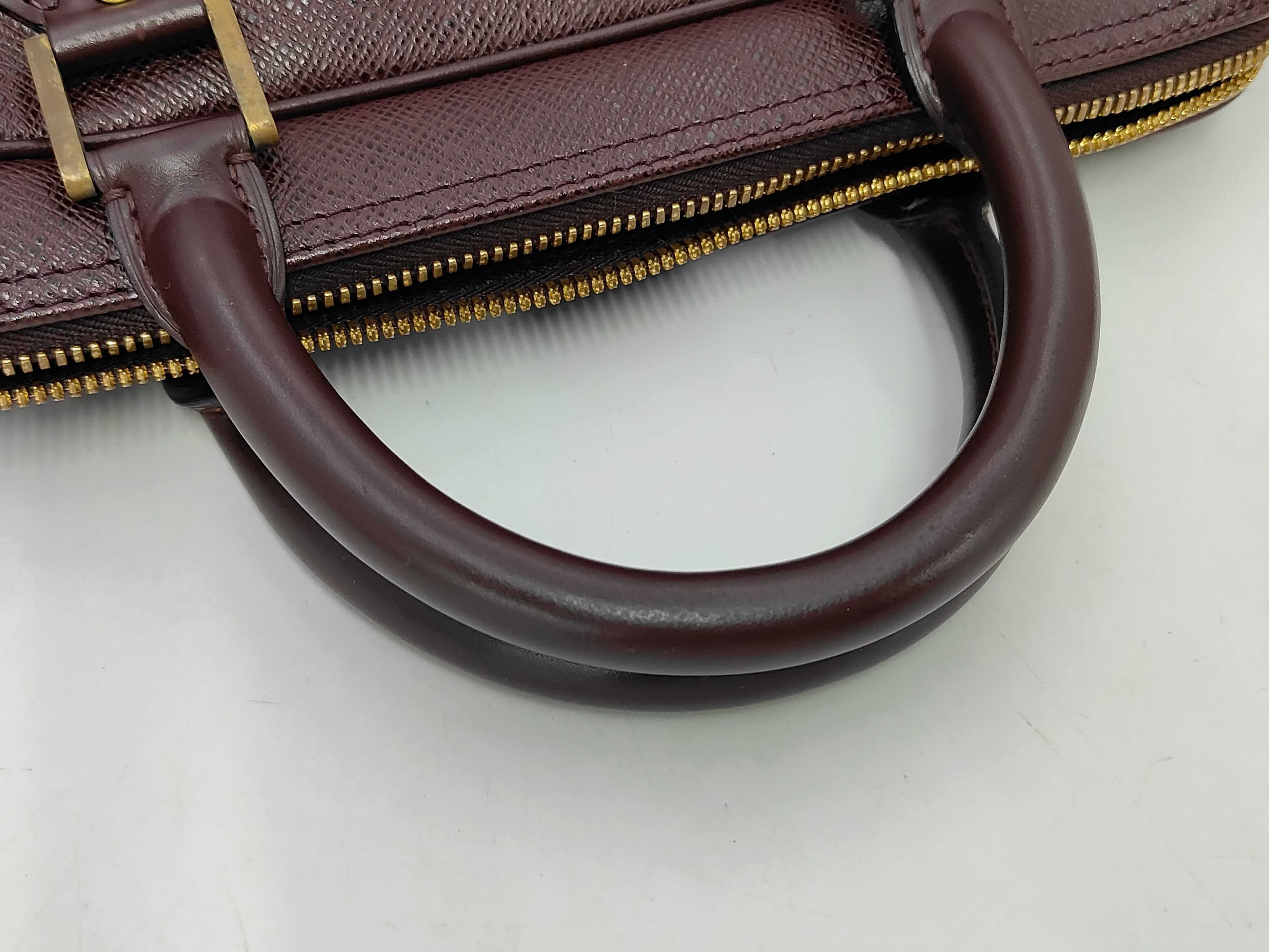 Taiga Leather Kendall PM Boston Bag M30126 Boston Bag — view 5