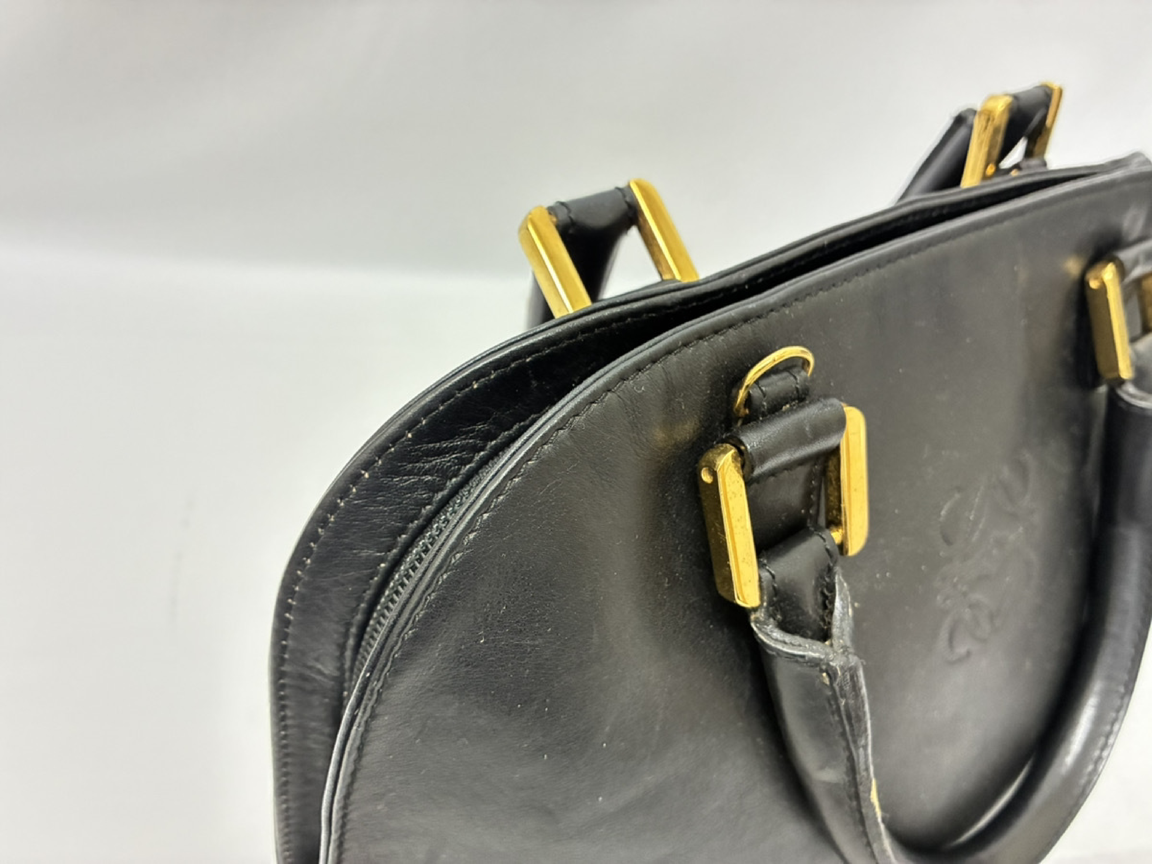 handbag, leather/black handbag — view 5
