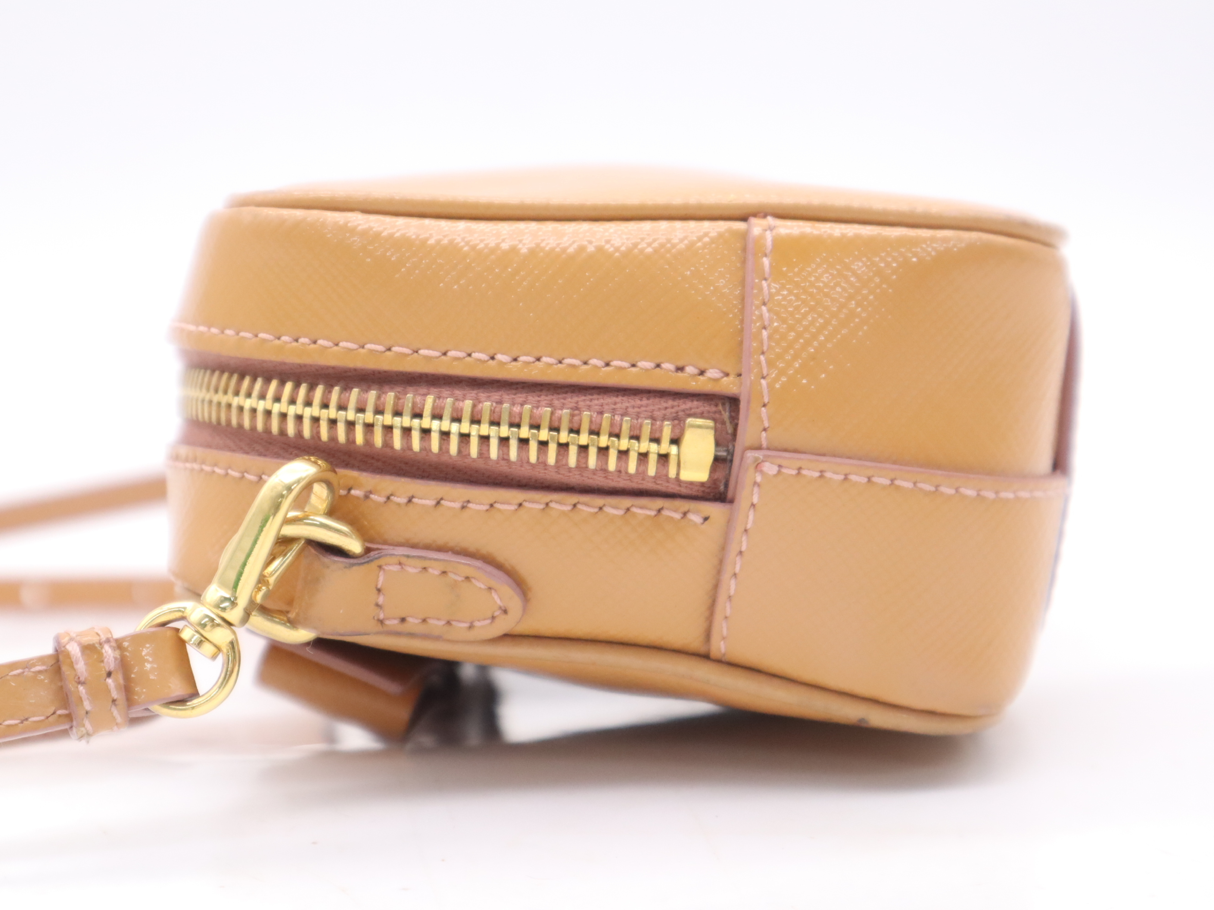 Saffiano Vernice Ribbon Camera Bag, Beige, Gold Hardware, with Shoulder Strap, Shoulder Bag — view 3