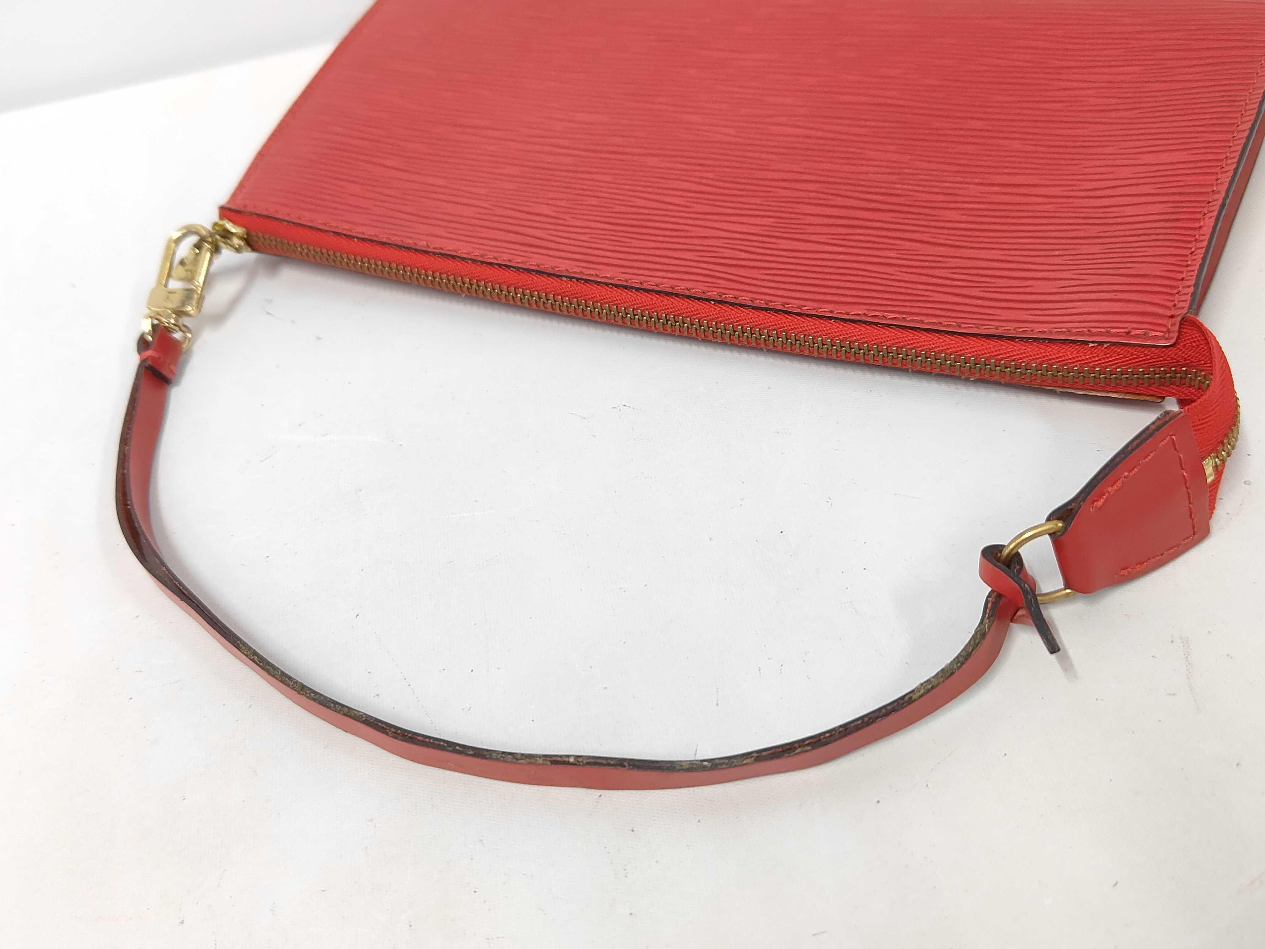 Epi Pochette Accessoires Castilian Red AR0918 Pouch — view 5