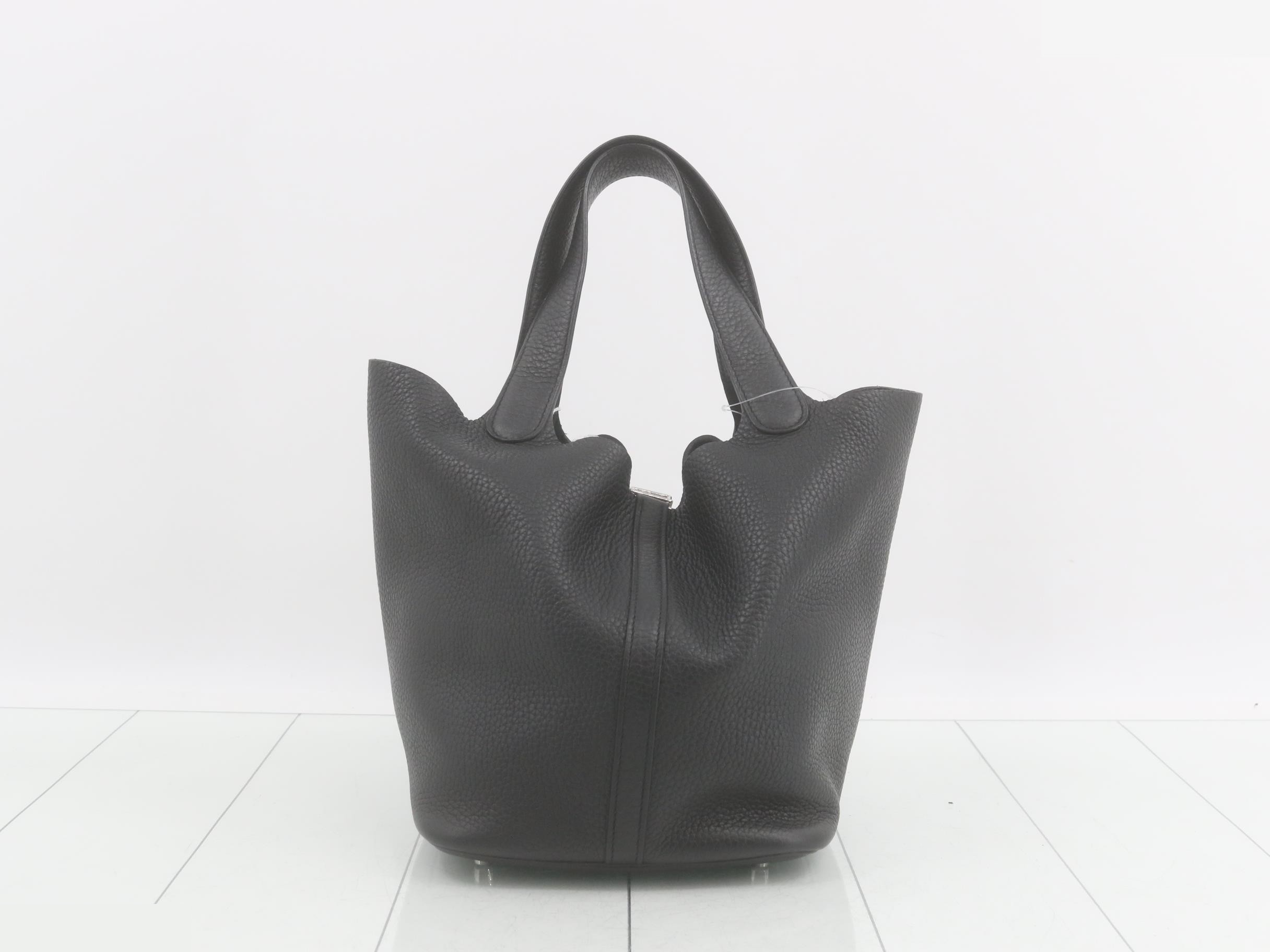 Picotin Lock MM handbag, black, Y stamp — view 2