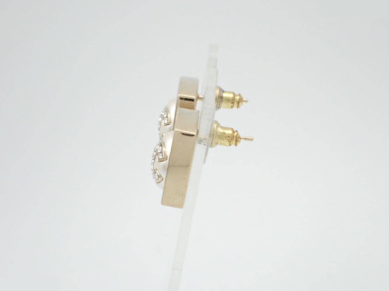 earrings, B23S, Coco Mark, stone, pearl, 1.7cm wide, square shape. — view 3