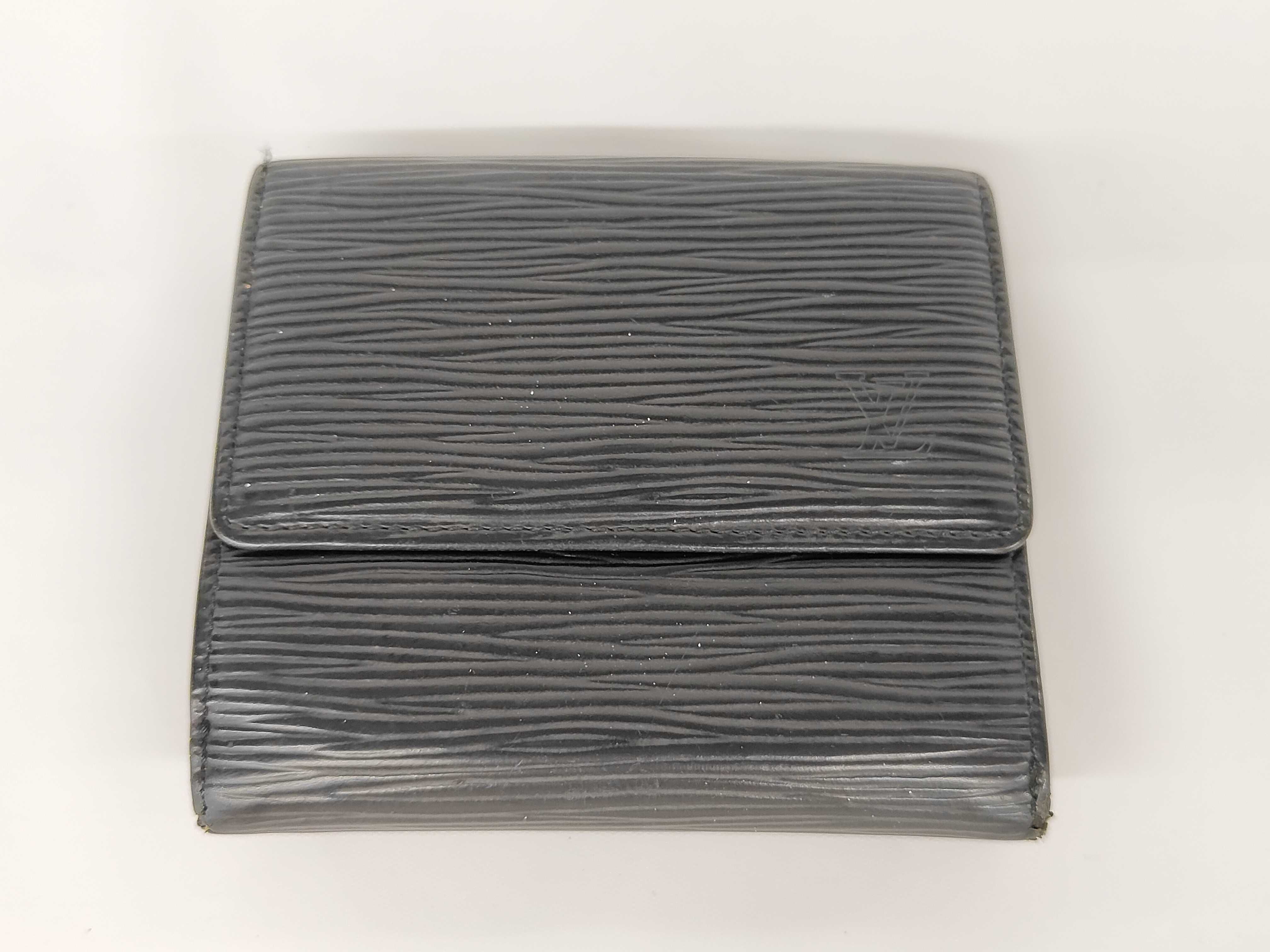 Epi Portemonnaie Cartes Credit M63482 Wallet