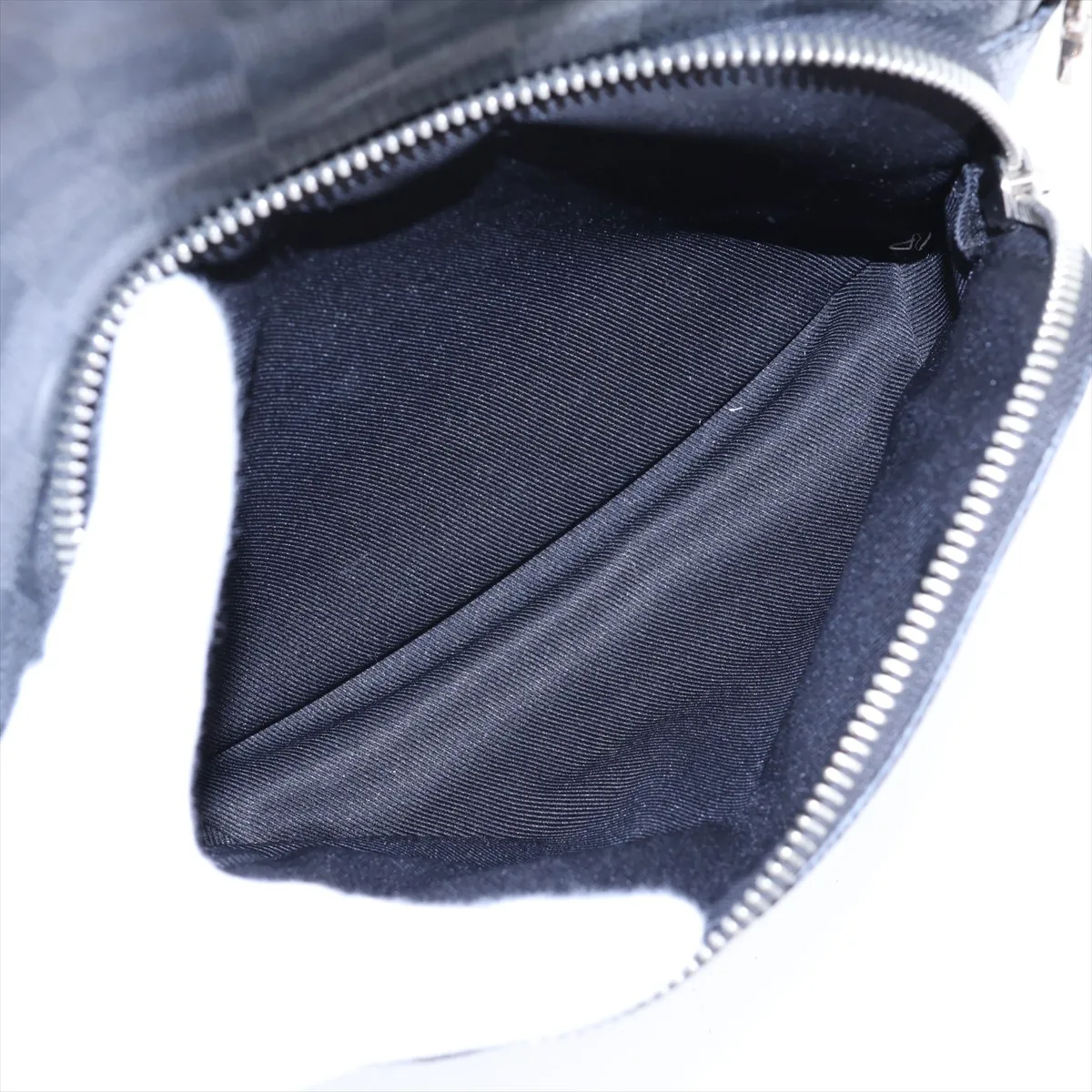 Damier Graphite Avenue Sling Bag N41719 CA3199 Black — view 8