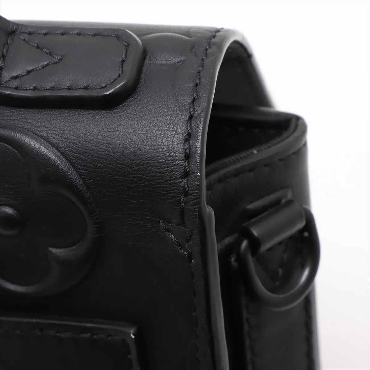 Monogram Seal Leather Ambassador PM M58711 Black (RFID detected) — view 15