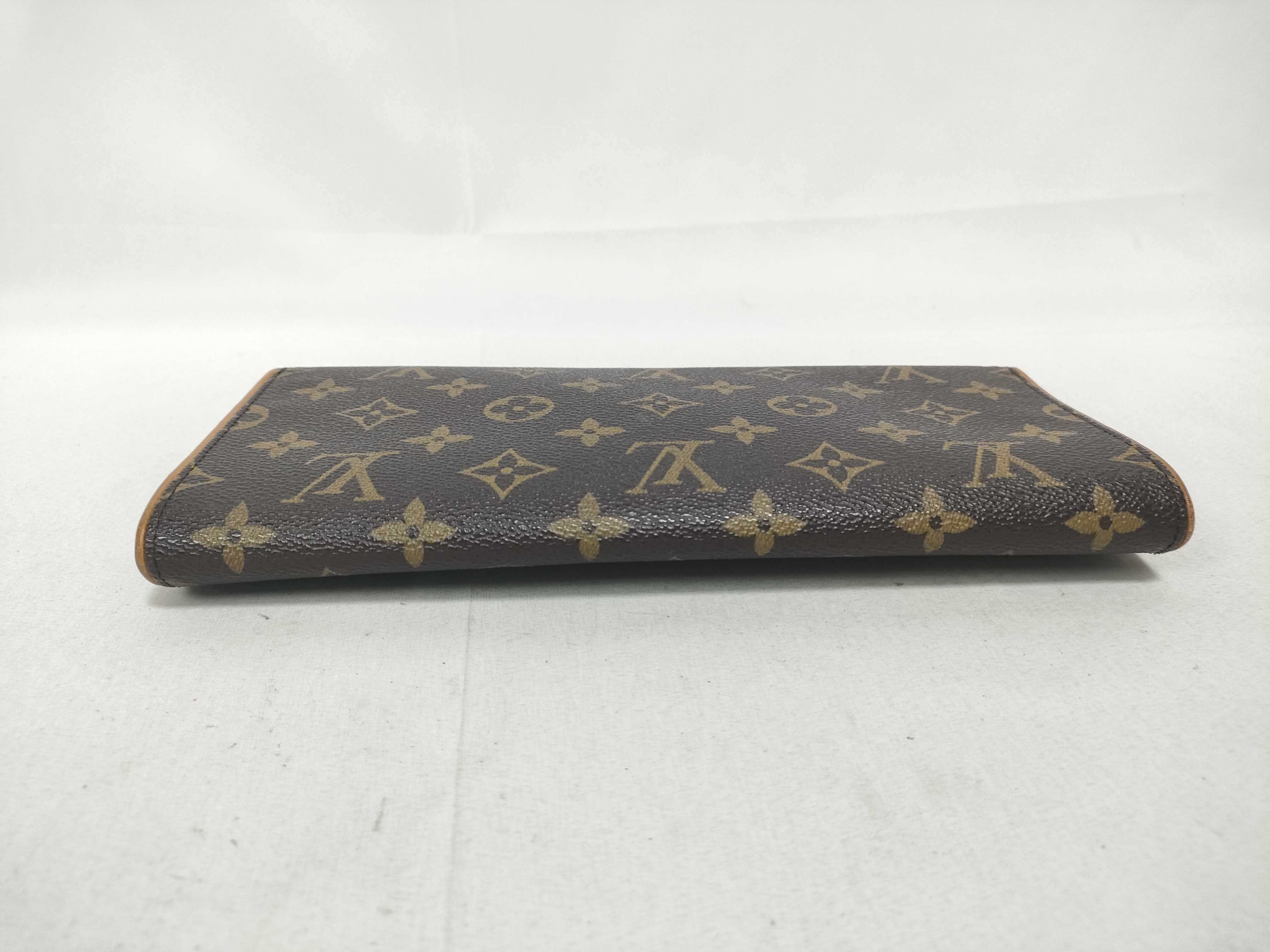 Monogram Pochette Twin GM M51852 Shoulder Bag — view 3