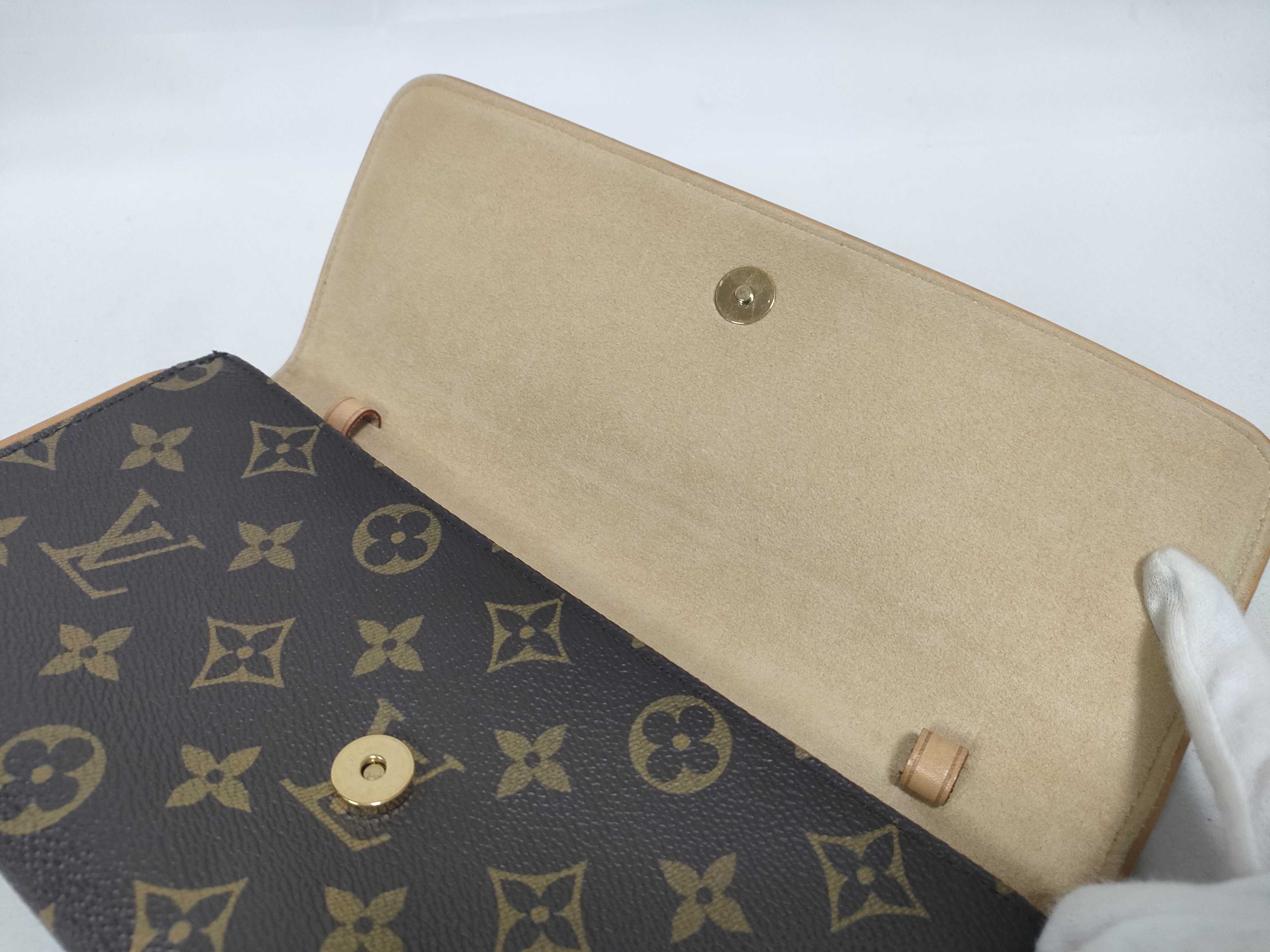 Monogram Pochette Twin GM M51852 Shoulder Bag — view 8